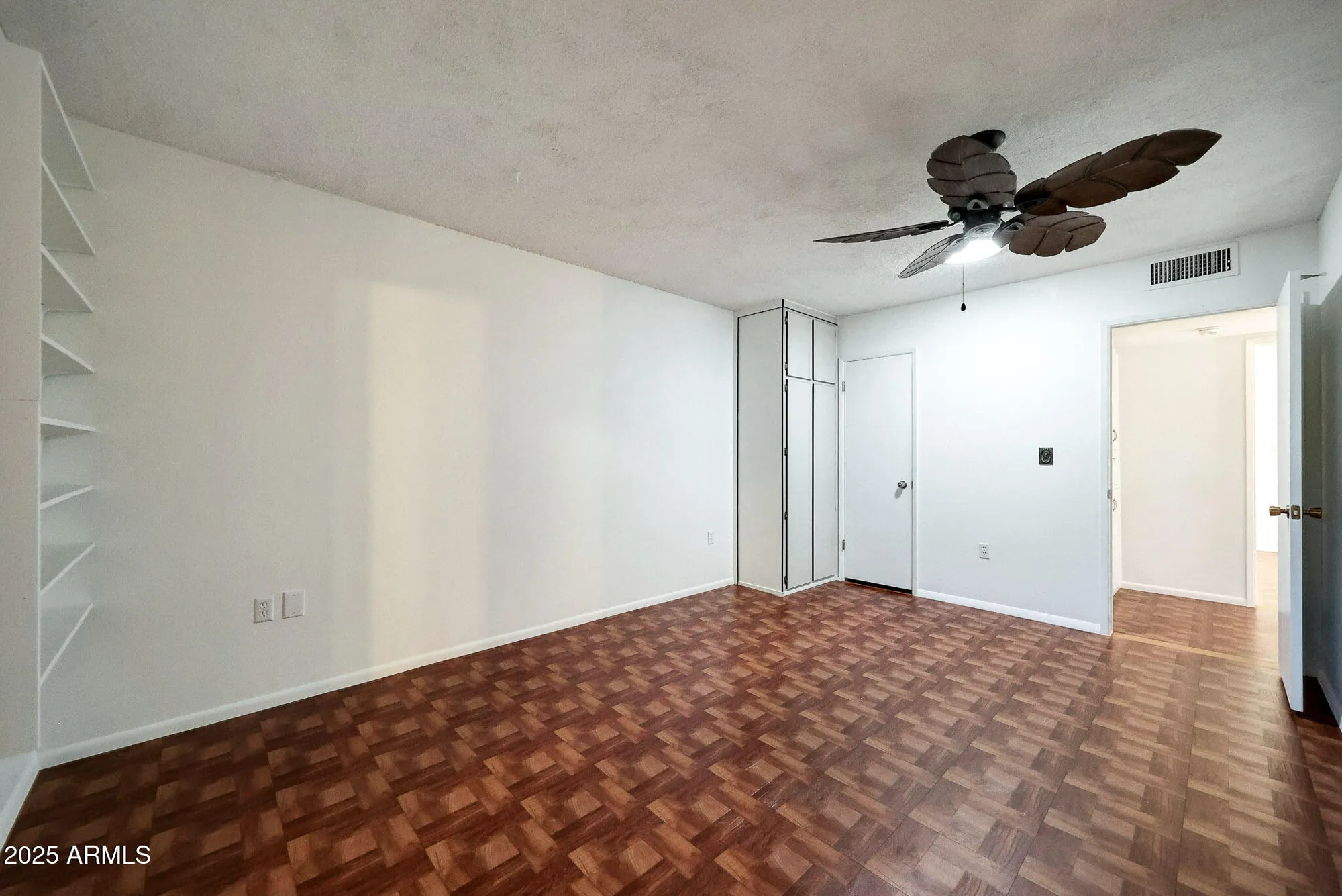 Property Slideshow image 19 of 37 | 13234 n 109th ave, Sun City, AZ, 85351