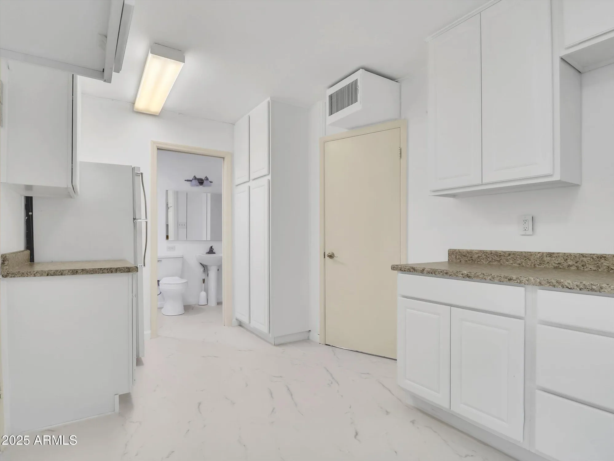 Property Slideshow image 25 of 43 | 15213 n cameo dr, Sun City, AZ, 85351