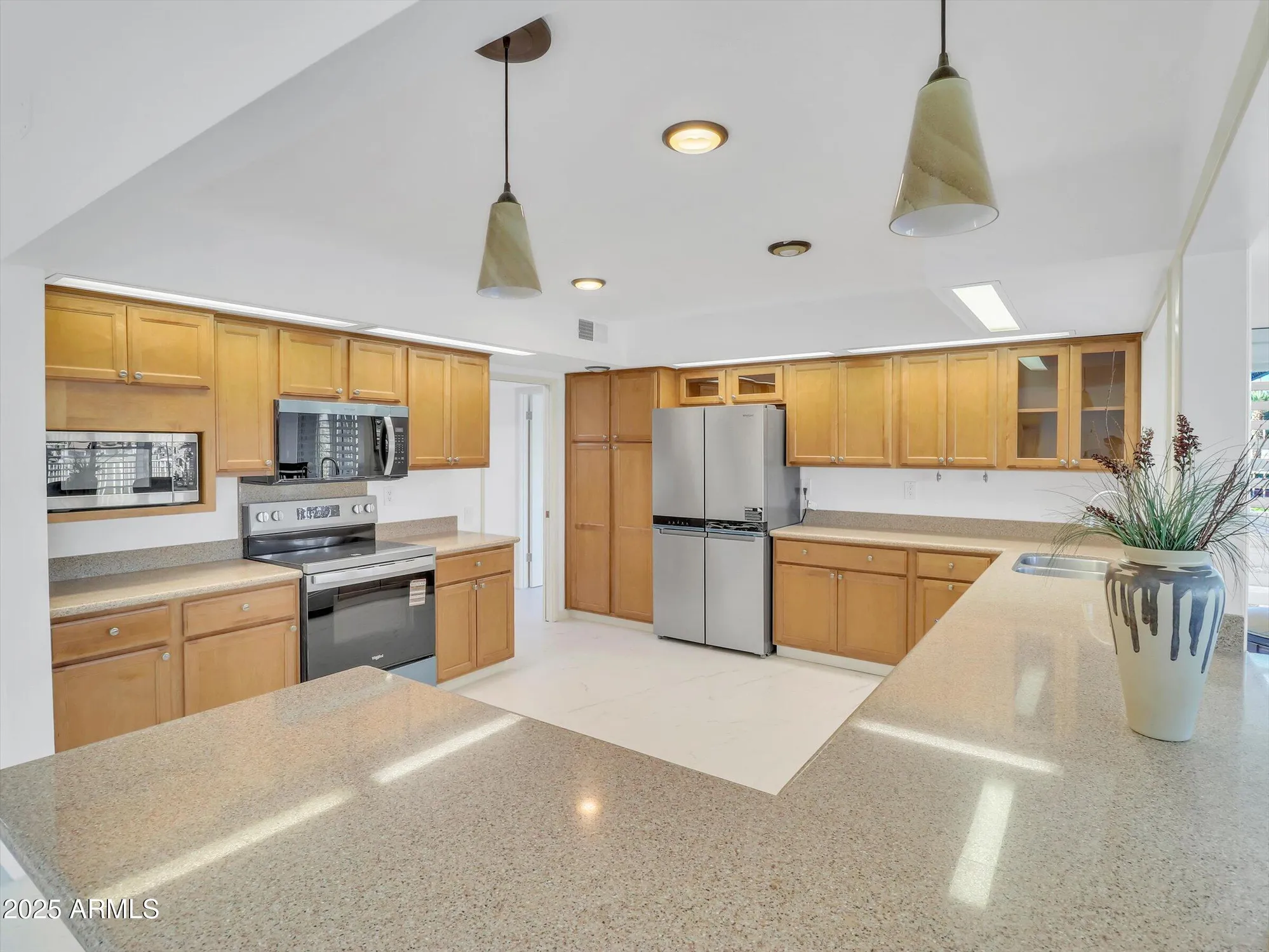 Property Slideshow image 6 of 43 | 15213 n cameo dr, Sun City, AZ, 85351