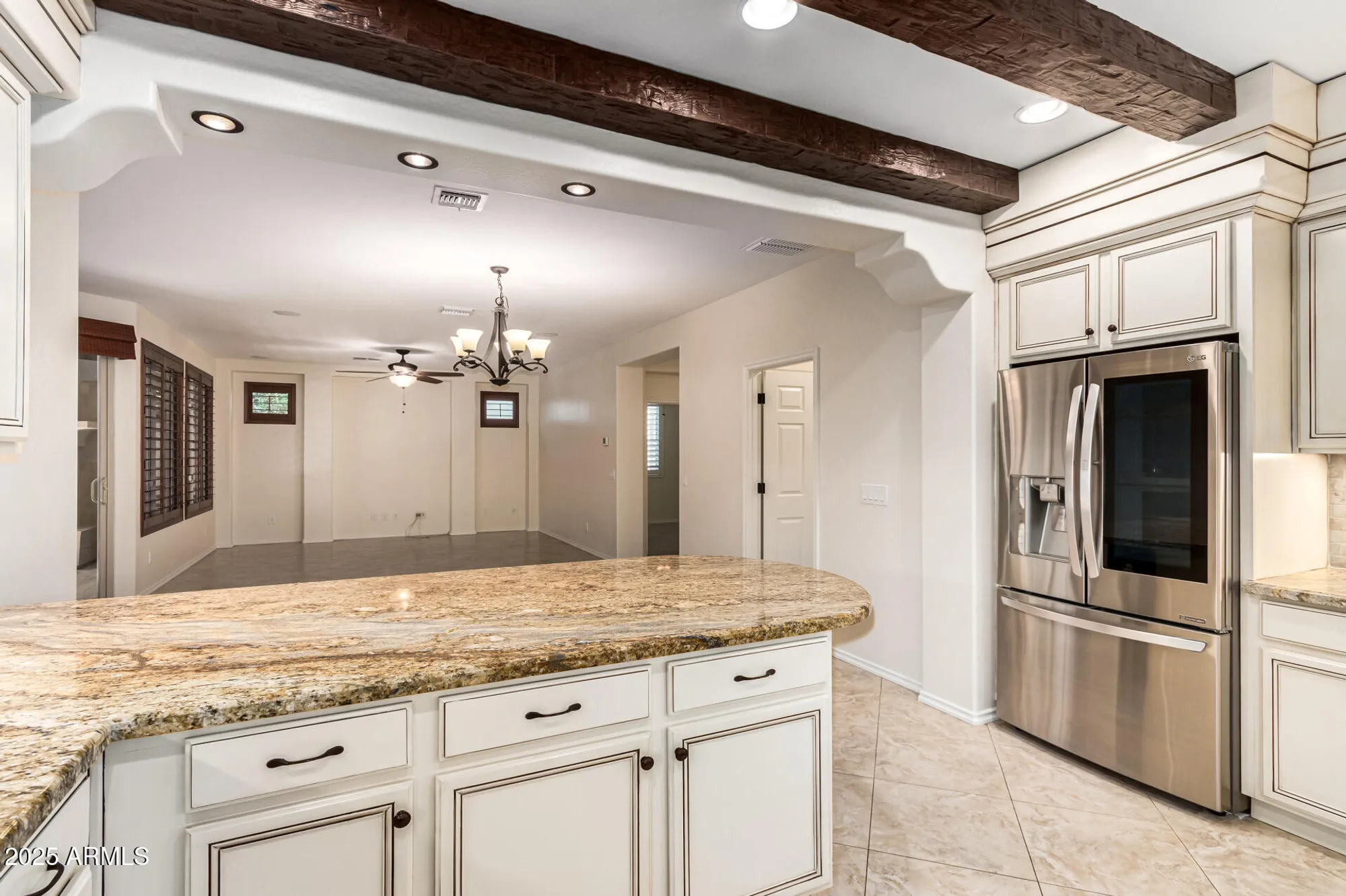 Property Slideshow image 14 of 52 | 821 e vesper trl, San Tan Valley, AZ, 85140