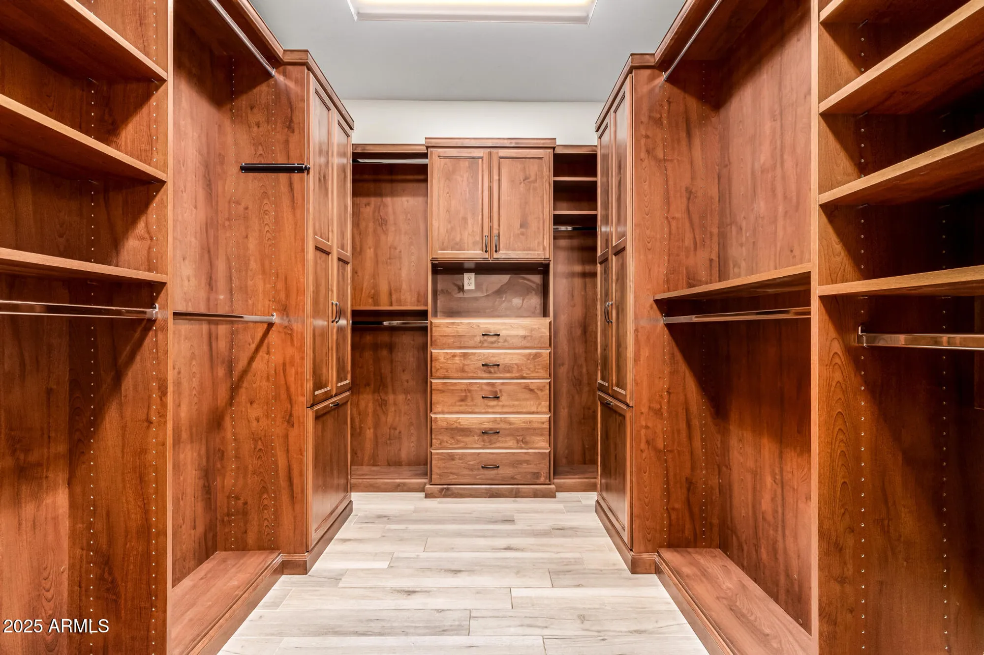 Property Slideshow image 23 of 52 | 821 e vesper trl, San Tan Valley, AZ, 85140