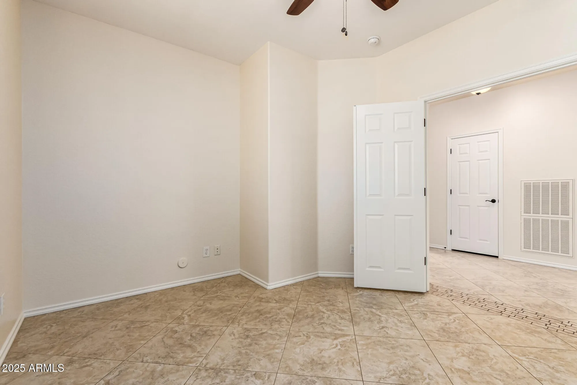 Property Slideshow image 24 of 52 | 821 e vesper trl, San Tan Valley, AZ, 85140