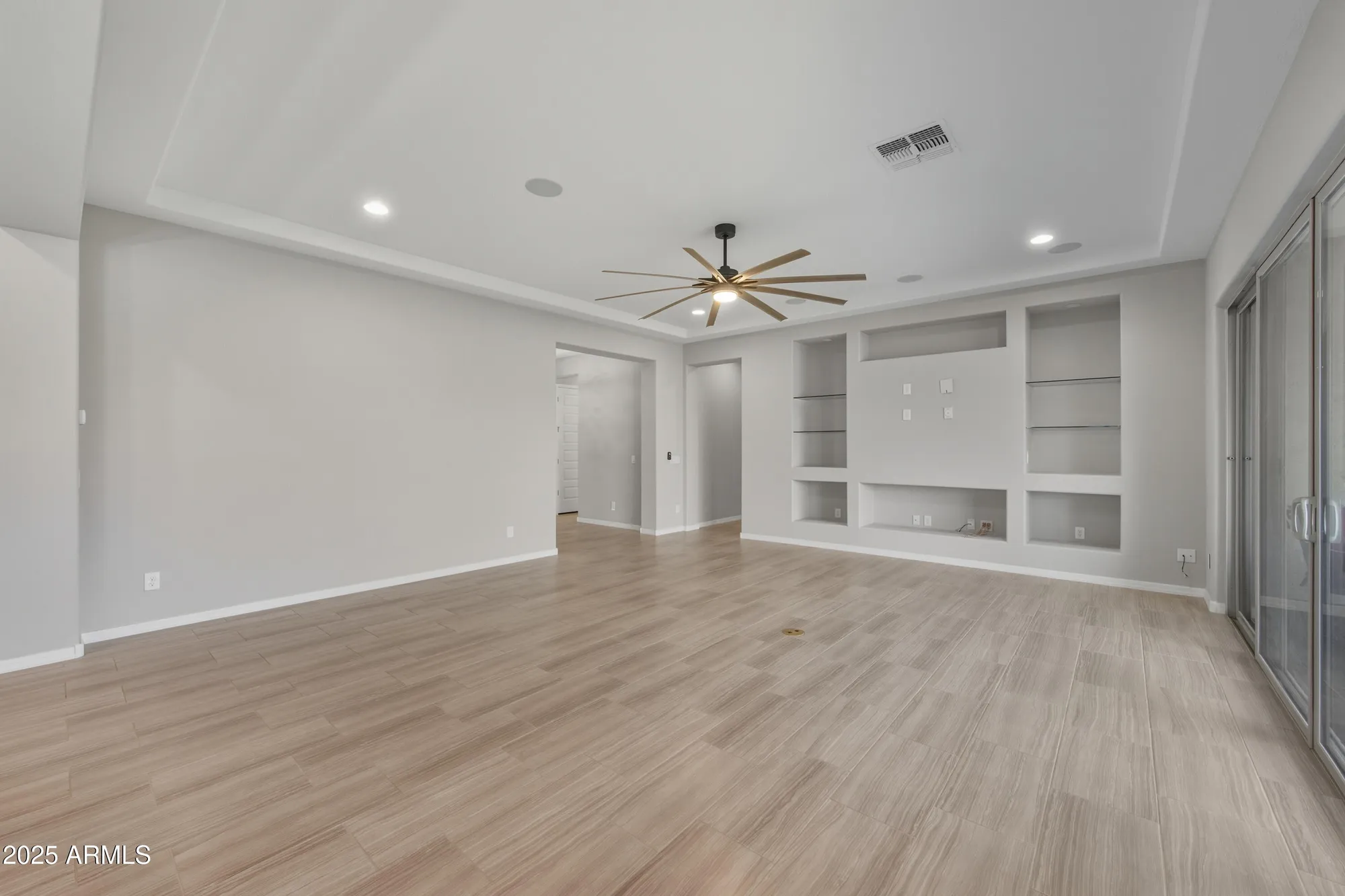 Property Slideshow image 10 of 33 | 6110 s pinaleno pl, Chandler, AZ, 85249