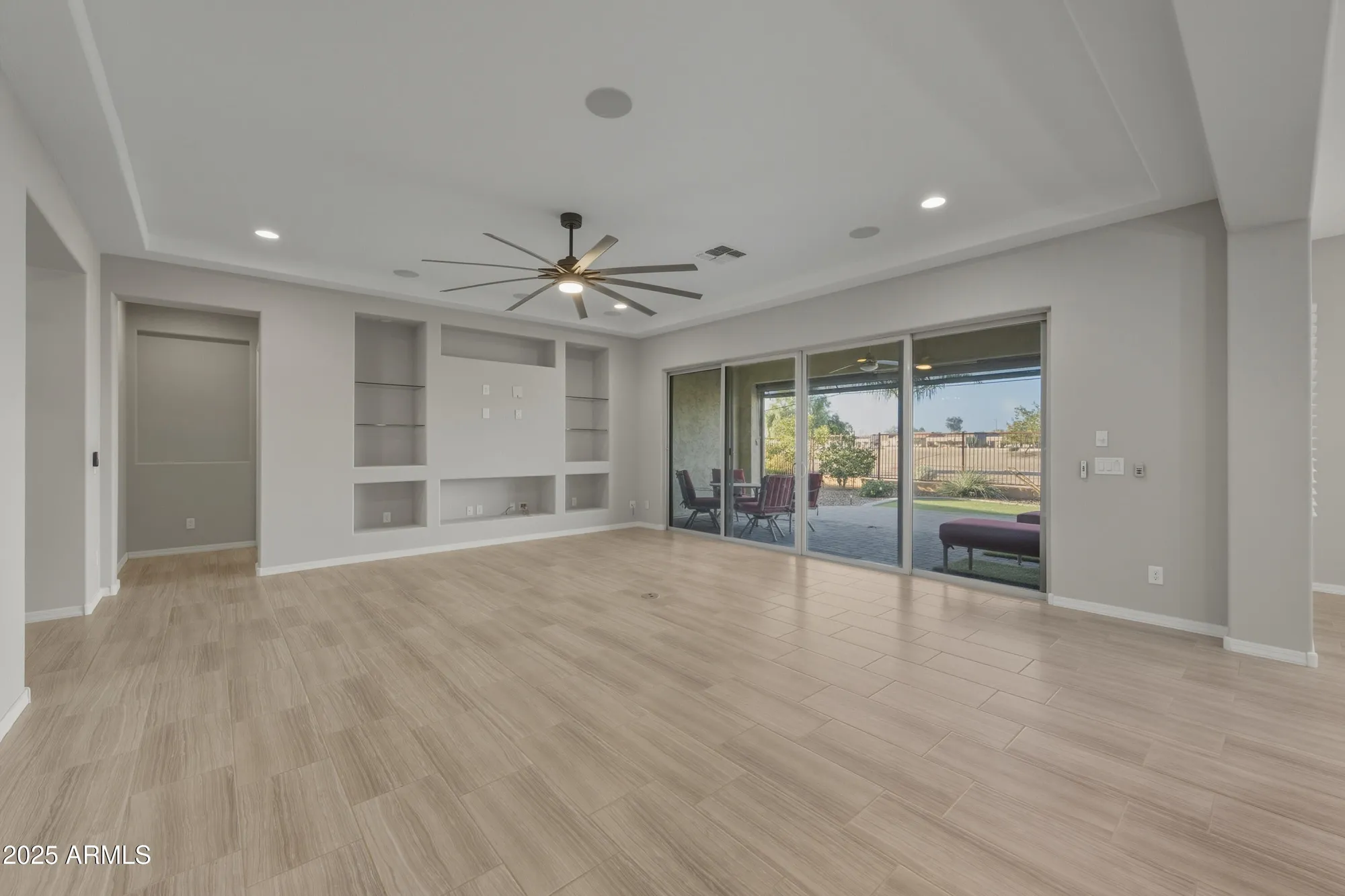 Property Slideshow image 11 of 33 | 6110 s pinaleno pl, Chandler, AZ, 85249