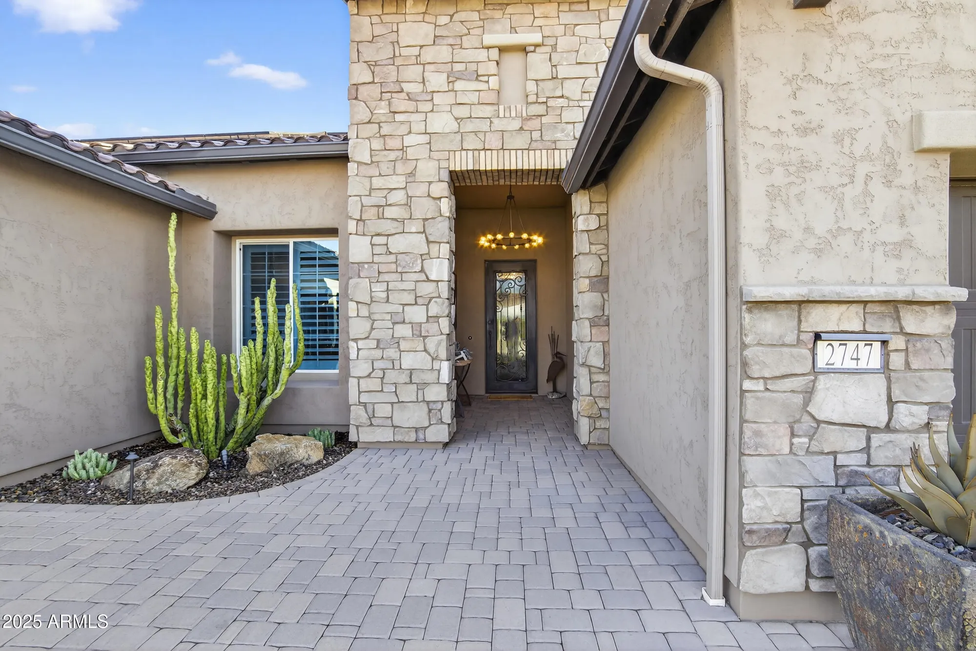 Property Slideshow image 4 of 87 | 2747 n 168th ave, Goodyear, AZ, 85395