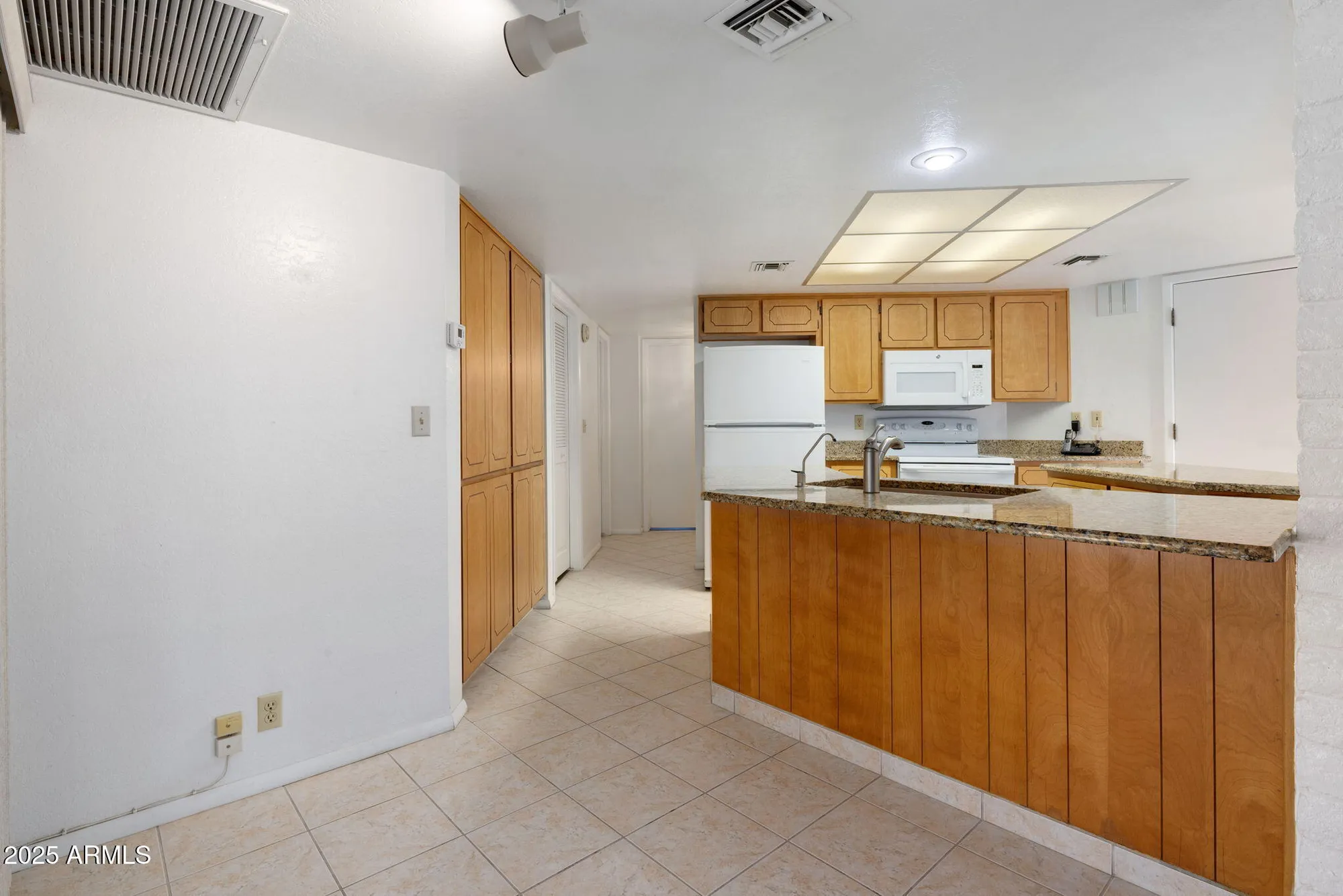 Property Slideshow image 8 of 35 | 2254 n lema dr, Mesa, AZ, 85215