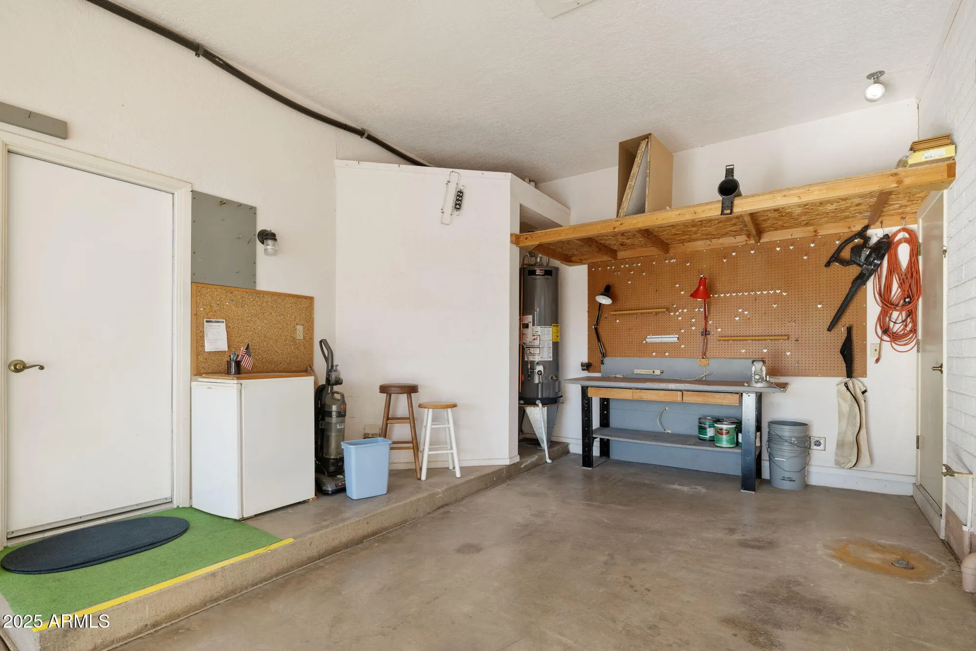 Property Slideshow image 24 of 35 | 2254 n lema dr, Mesa, AZ, 85215