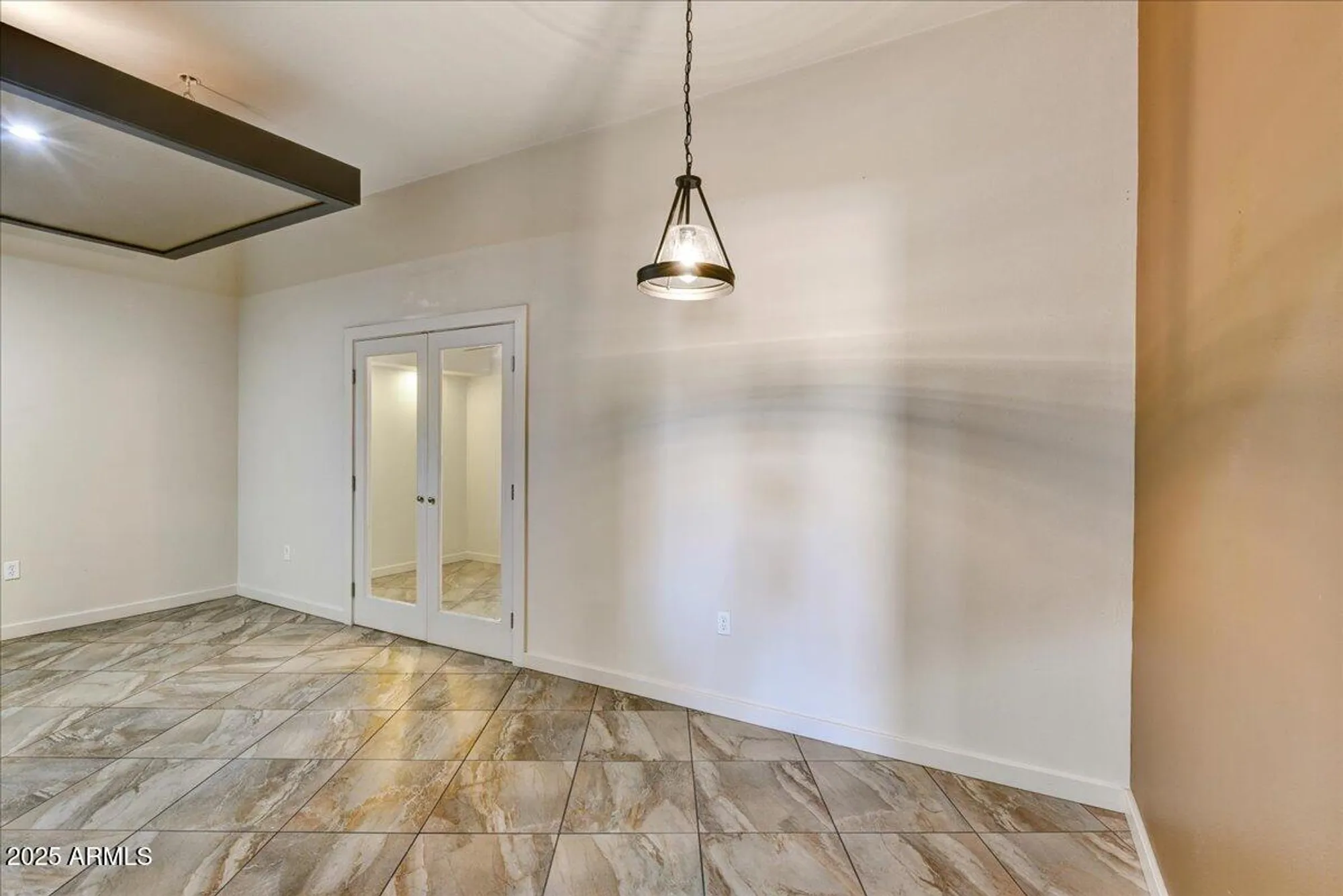 Property Slideshow image 6 of 15 | 11061 w coggins dr, Sun City, AZ, 85351