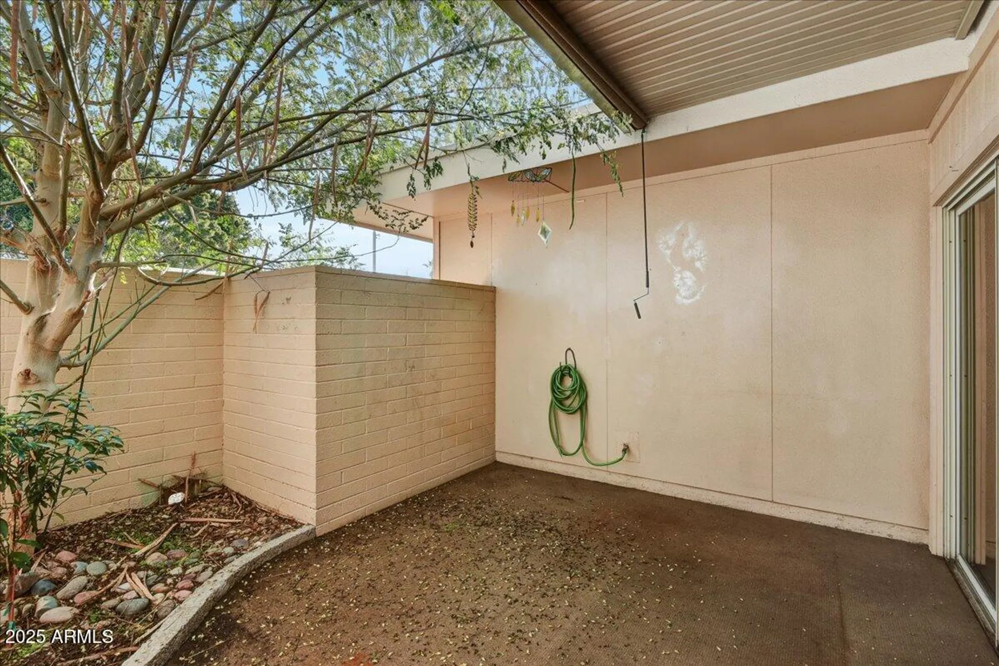 Property Slideshow image 14 of 15 | 11061 w coggins dr, Sun City, AZ, 85351