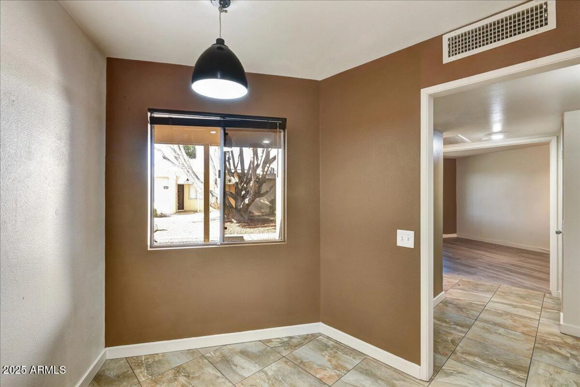 Property Slideshow image 9 of 15 | 11061 w coggins dr, Sun City, AZ, 85351