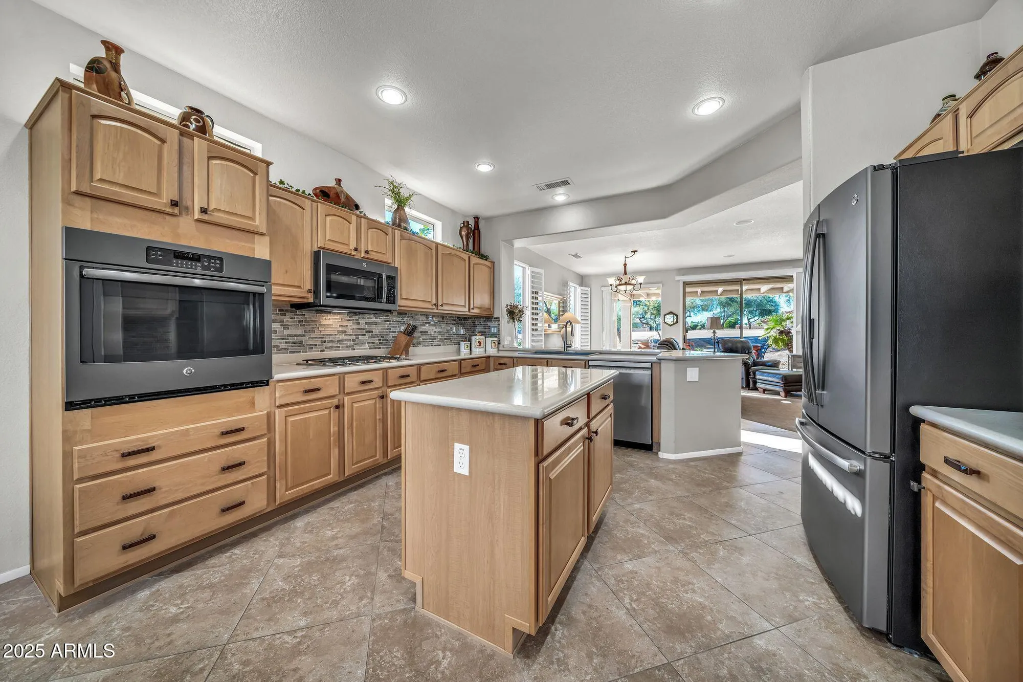 Property Slideshow image 8 of 33 | 18508 n avalon ln, Surprise, AZ, 85374