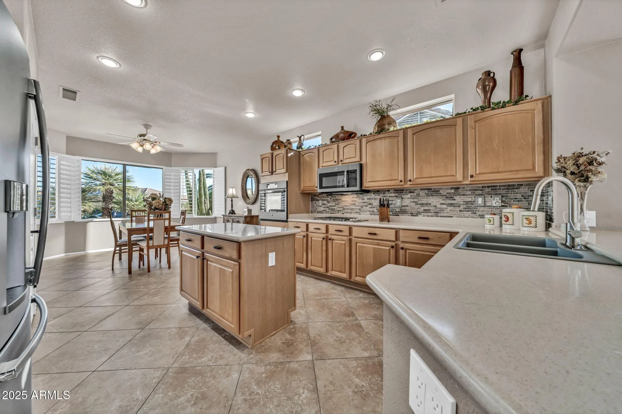 Property Slideshow image 7 of 33 | 18508 n avalon ln, Surprise, AZ, 85374