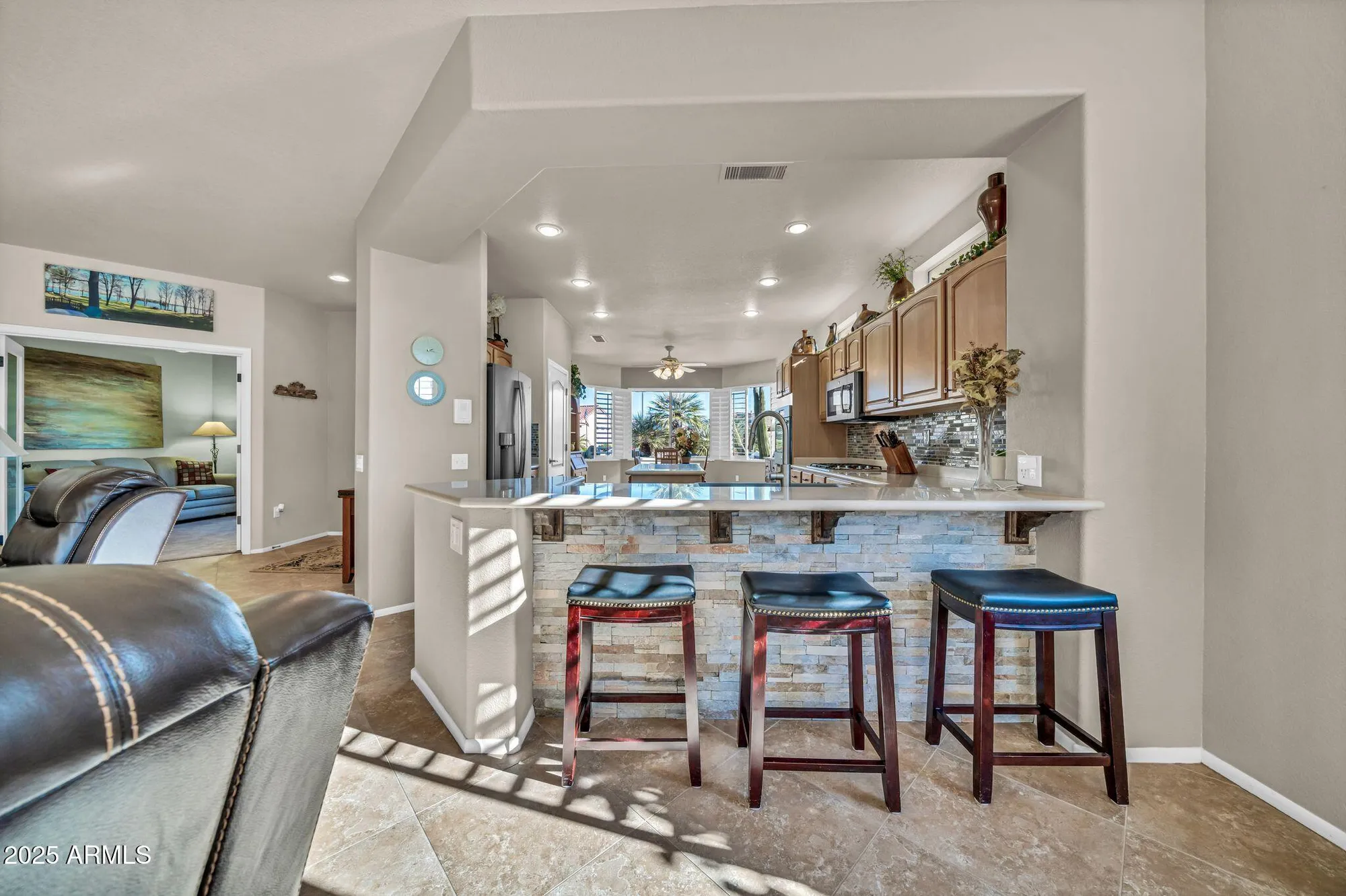 Property Slideshow image 10 of 33 | 18508 n avalon ln, Surprise, AZ, 85374