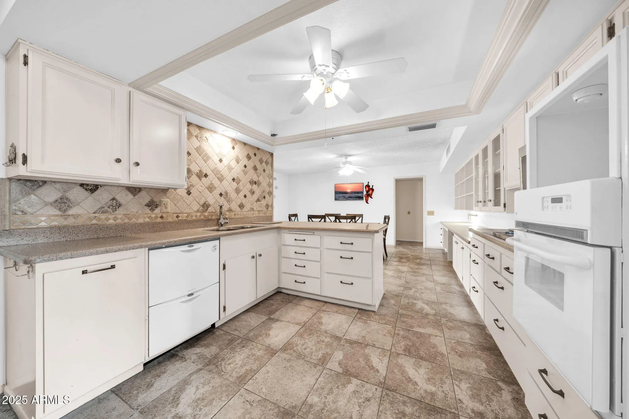 Property Slideshow image 4 of 44 | 9718 w terrace ln, Sun City, AZ, 85373