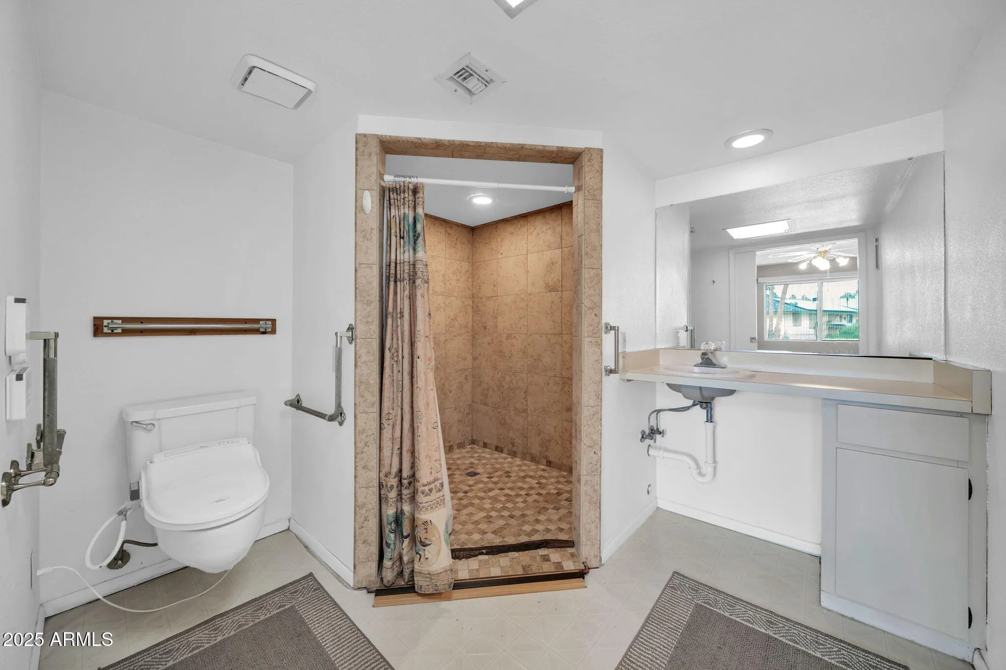 Property Slideshow image 14 of 44 | 9718 w terrace ln, Sun City, AZ, 85373