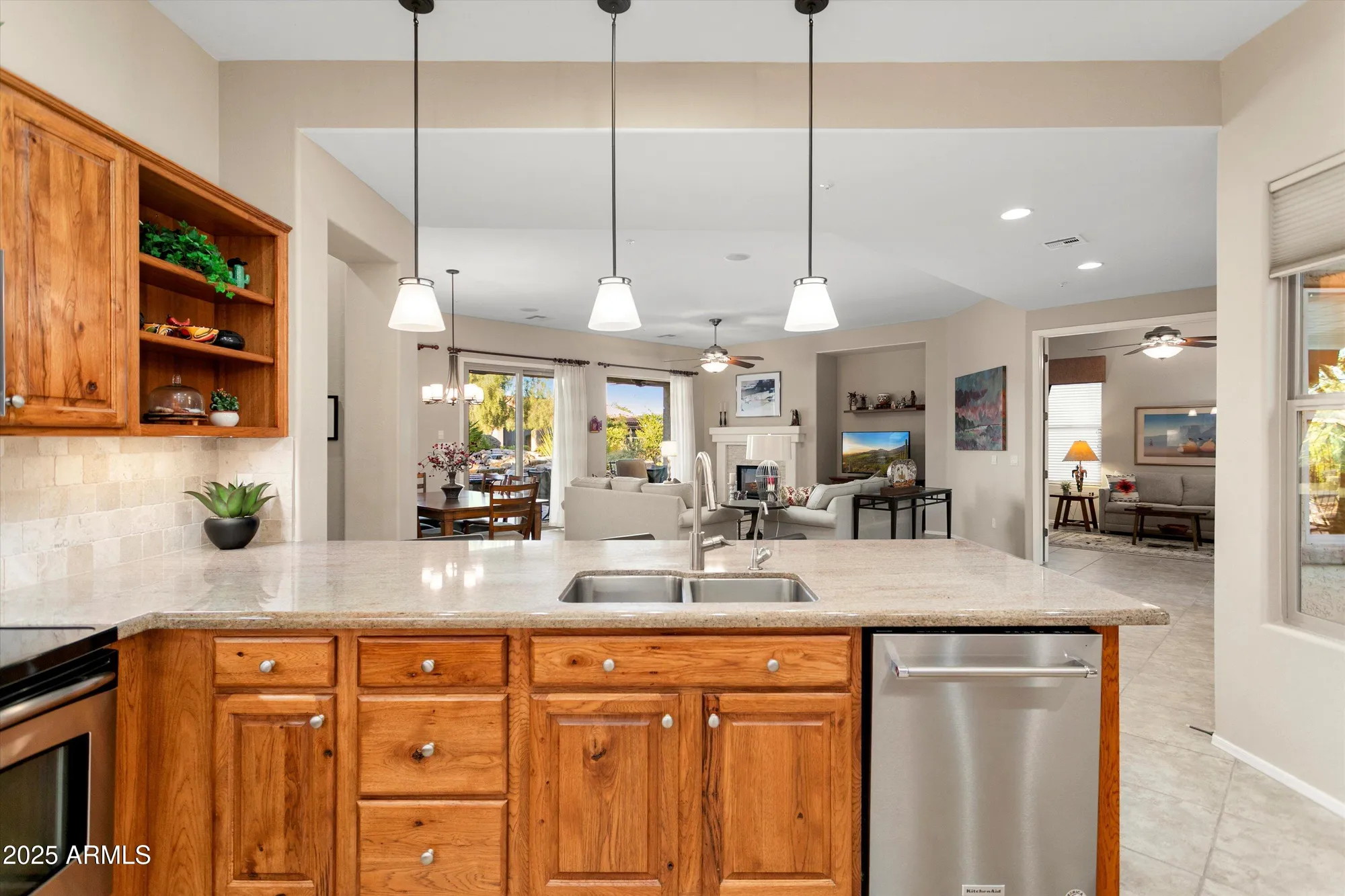 Property Slideshow image 13 of 43 | 12626 w pinnacle vista dr, Peoria, AZ, 85383