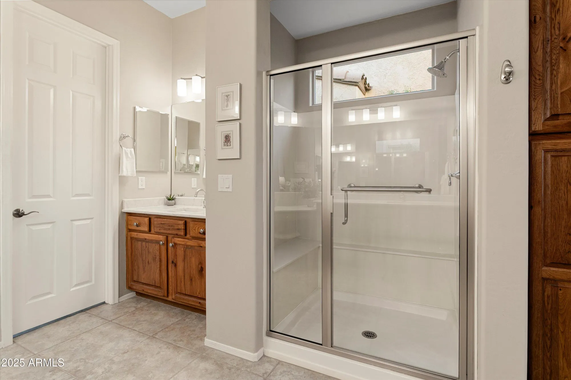 Property Slideshow image 16 of 43 | 12626 w pinnacle vista dr, Peoria, AZ, 85383