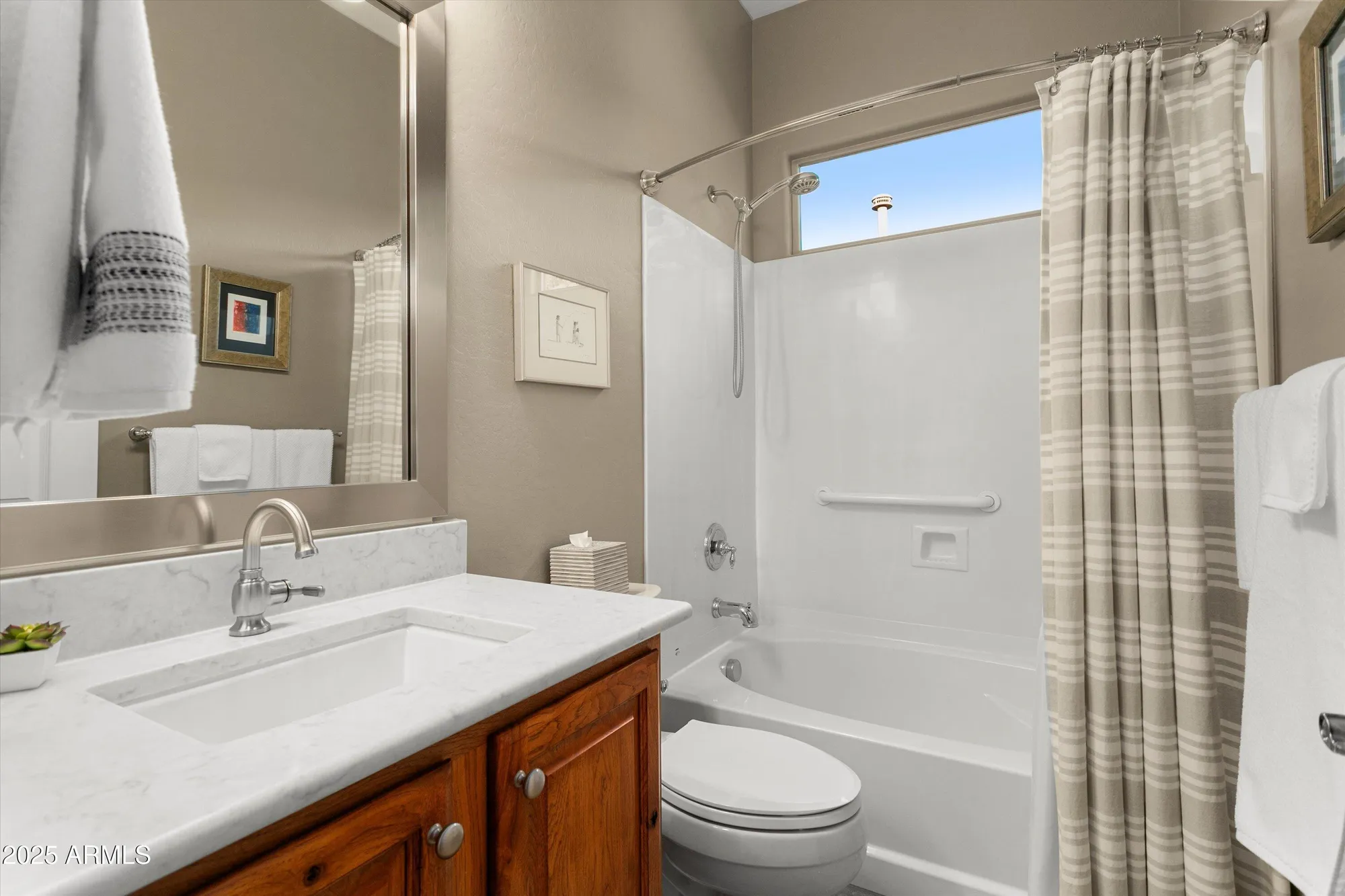 Property Slideshow image 20 of 43 | 12626 w pinnacle vista dr, Peoria, AZ, 85383