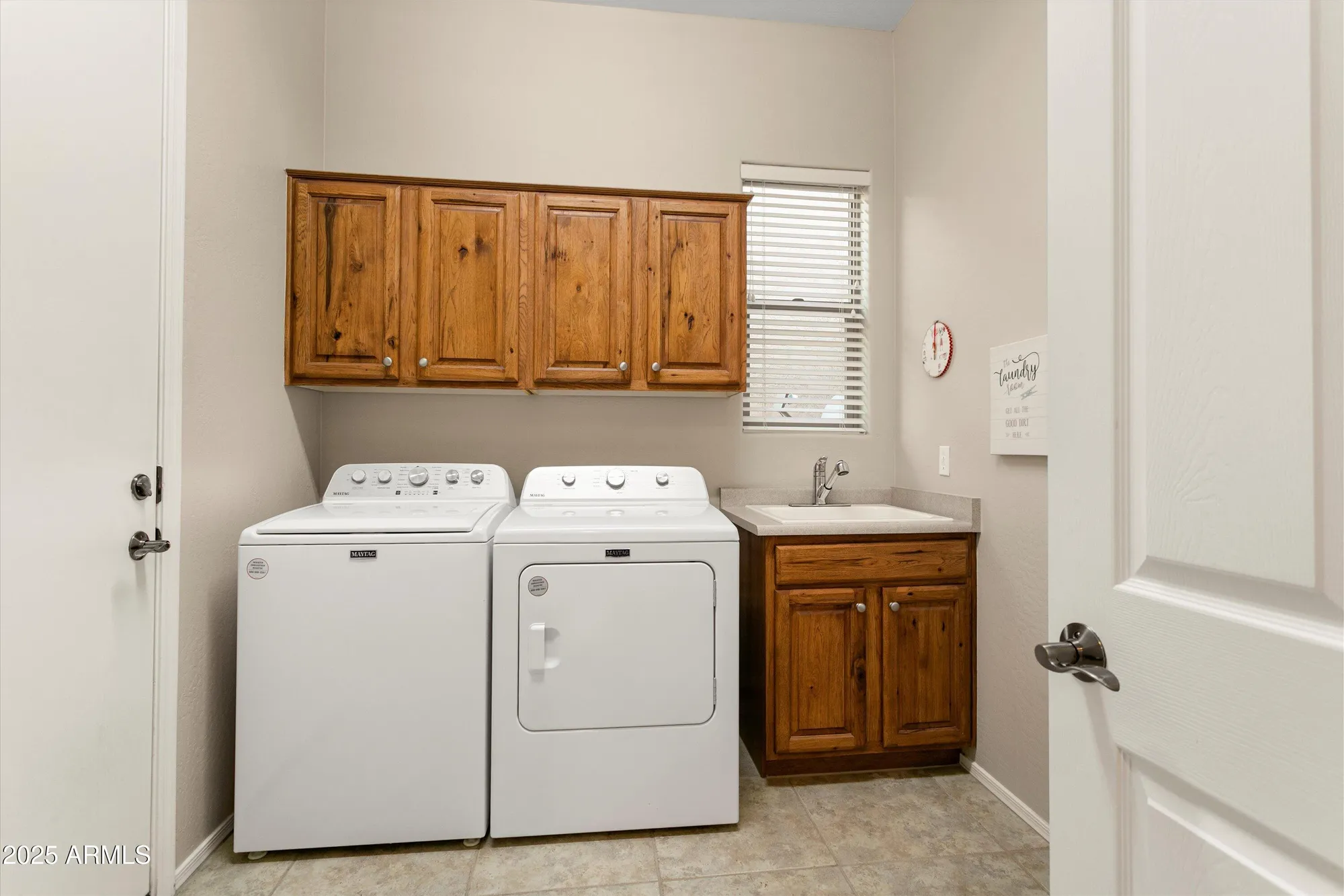 Property Slideshow image 24 of 43 | 12626 w pinnacle vista dr, Peoria, AZ, 85383