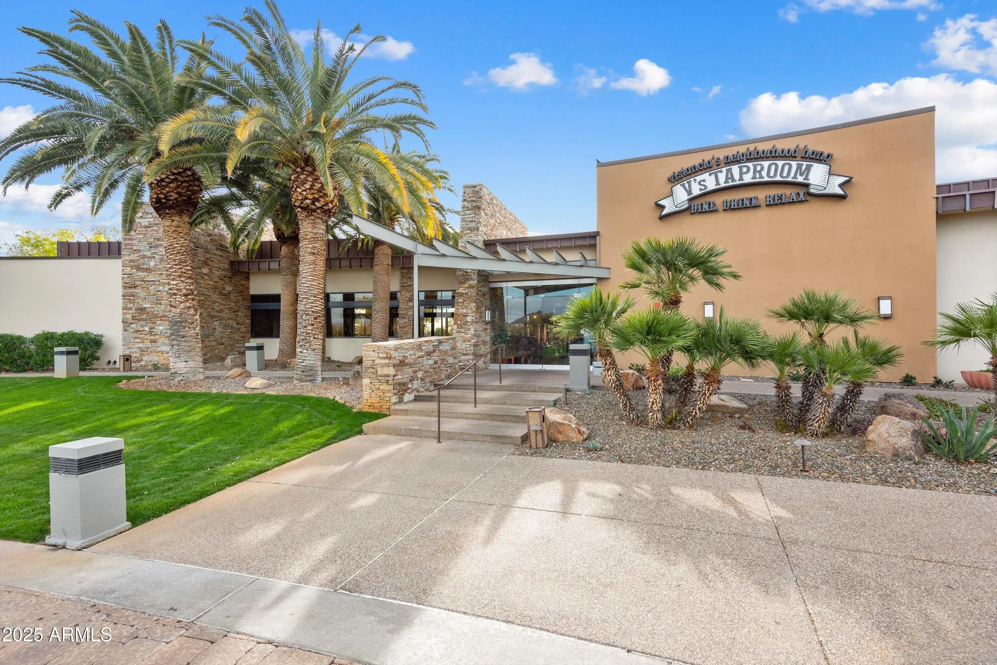 Property Slideshow image 43 of 43 | 12626 w pinnacle vista dr, Peoria, AZ, 85383