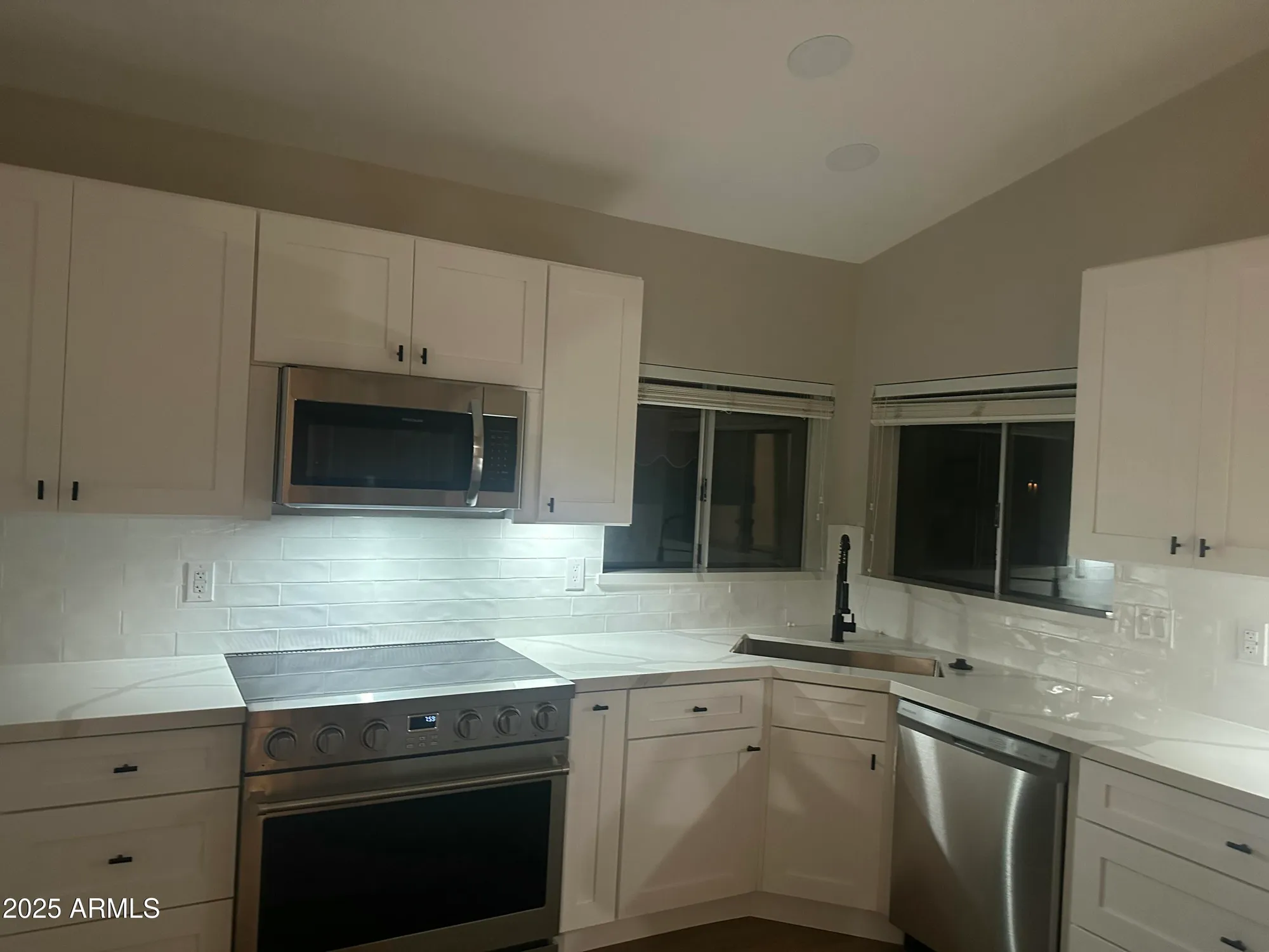 Property Slideshow image 5 of 24 | 10409 e windflower ct, Sun Lakes, AZ, 85248