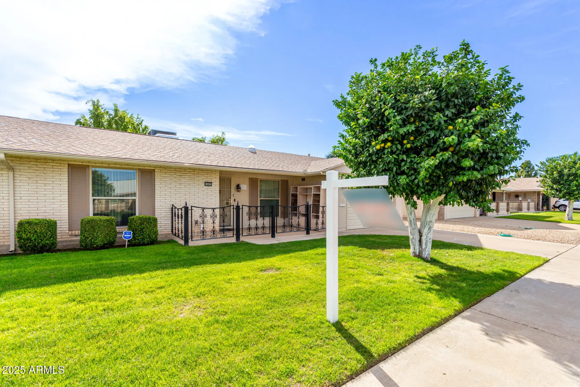 Property Slideshow image 2 of 28 | 10825 w kelso dr, Sun City, AZ, 85351