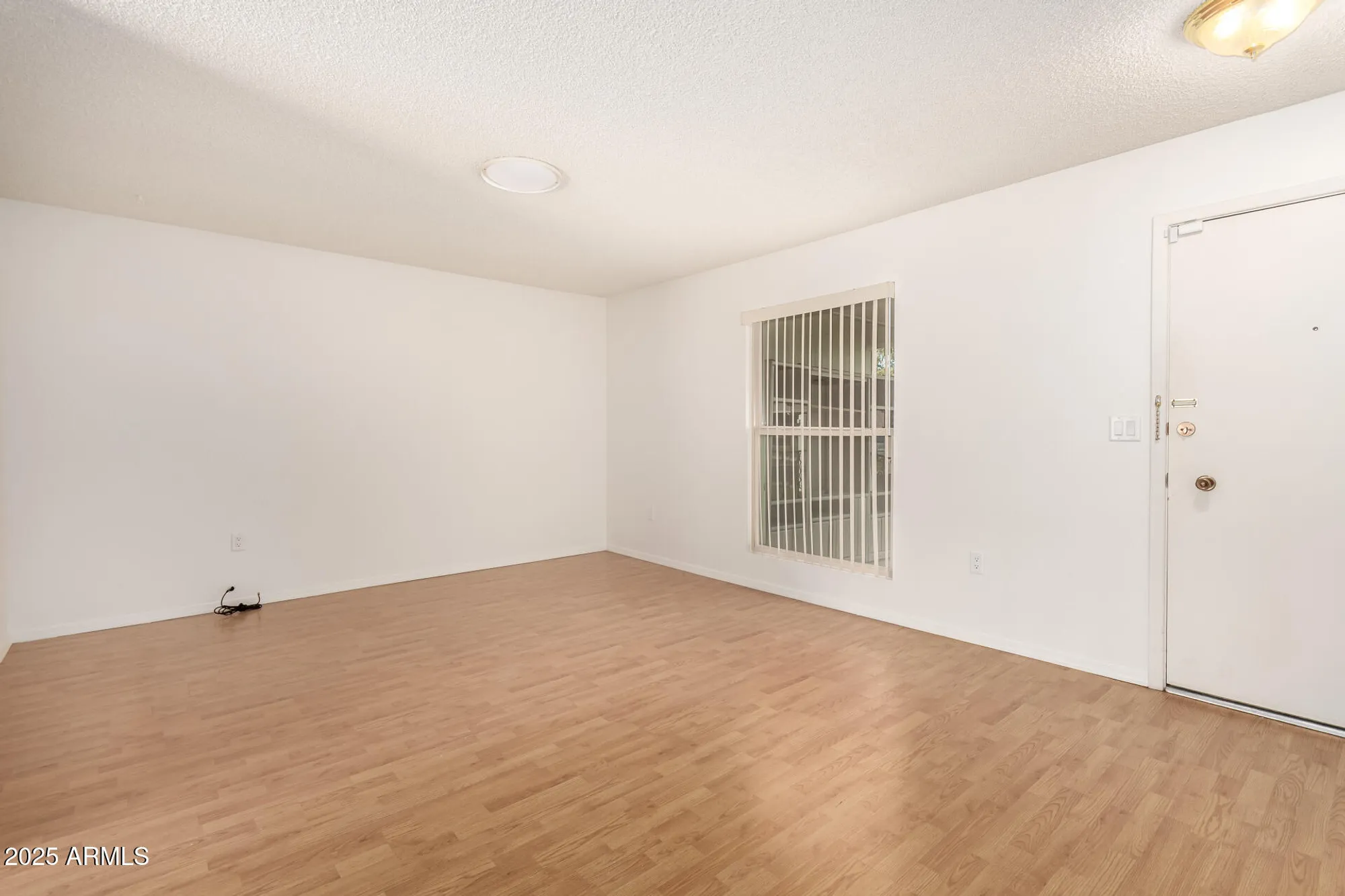 Property Slideshow image 7 of 28 | 10825 w kelso dr, Sun City, AZ, 85351