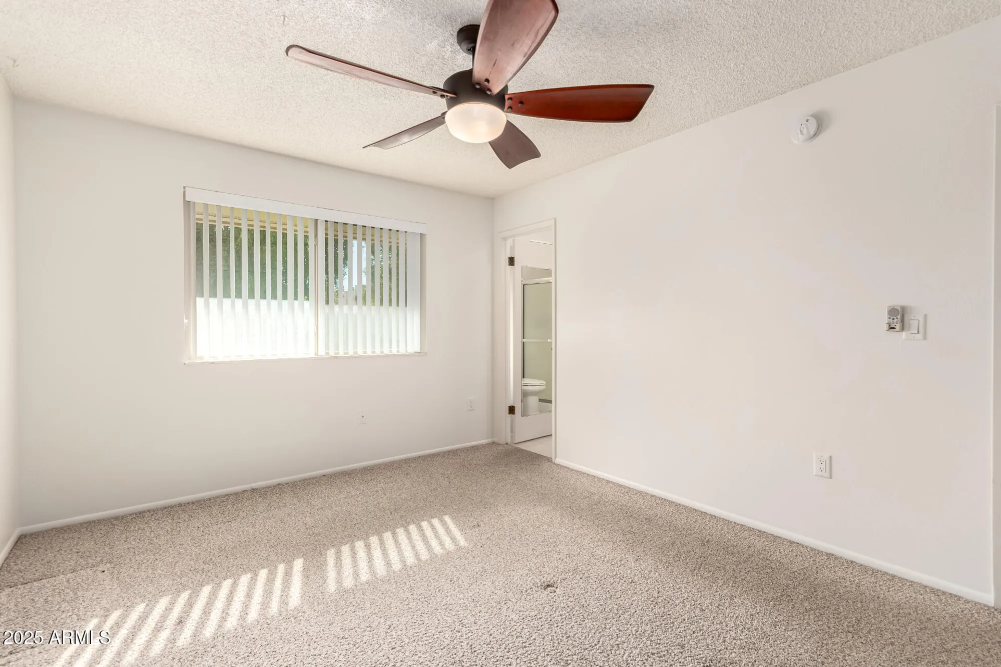 Property Slideshow image 15 of 28 | 10825 w kelso dr, Sun City, AZ, 85351