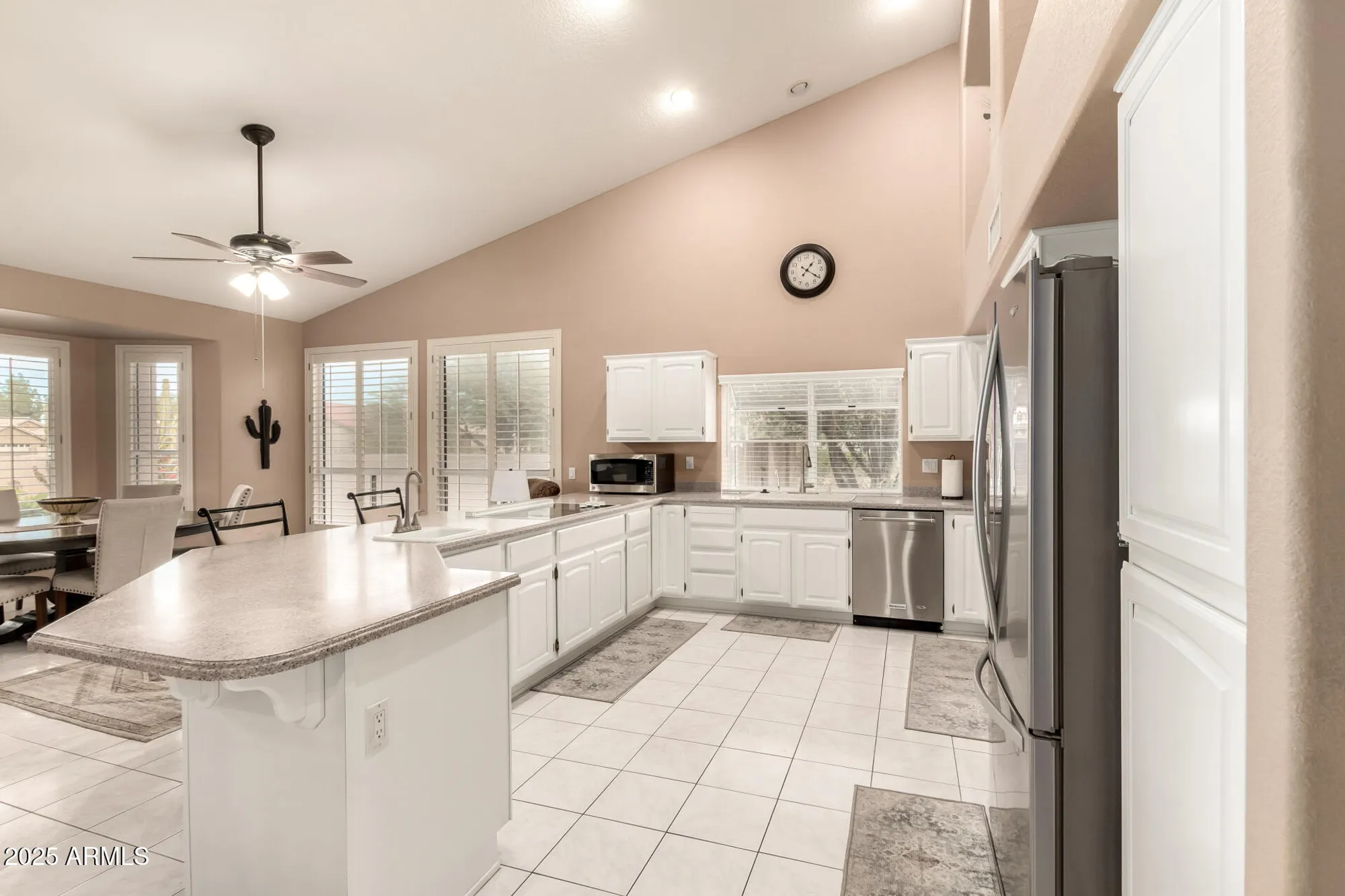 Property Slideshow image 19 of 115 | 9342 e coopers hawk dr, Sun Lakes, AZ, 85248