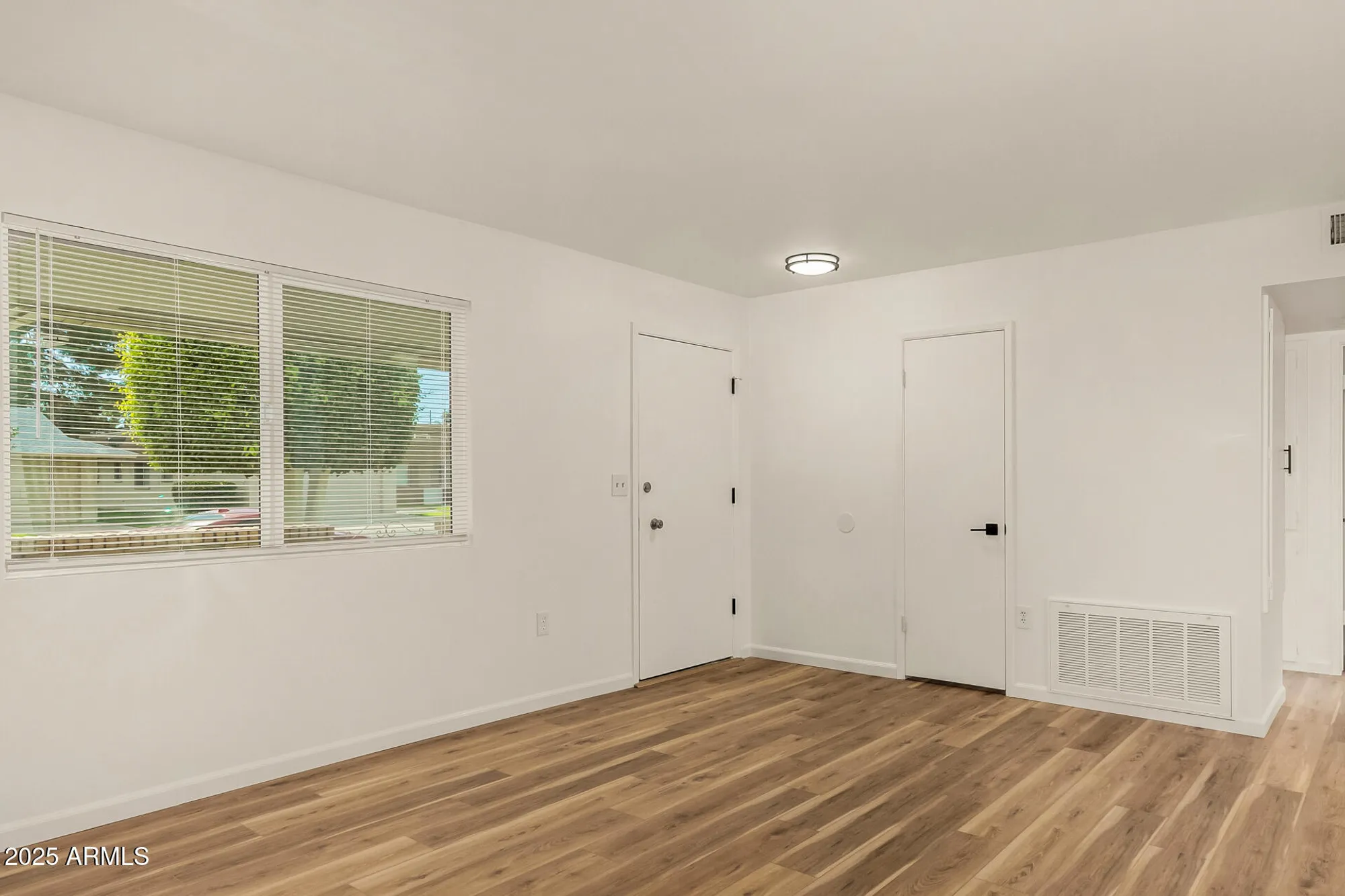 Property Slideshow image 9 of 46 | 10722 w kelso dr, Sun City, AZ, 85351