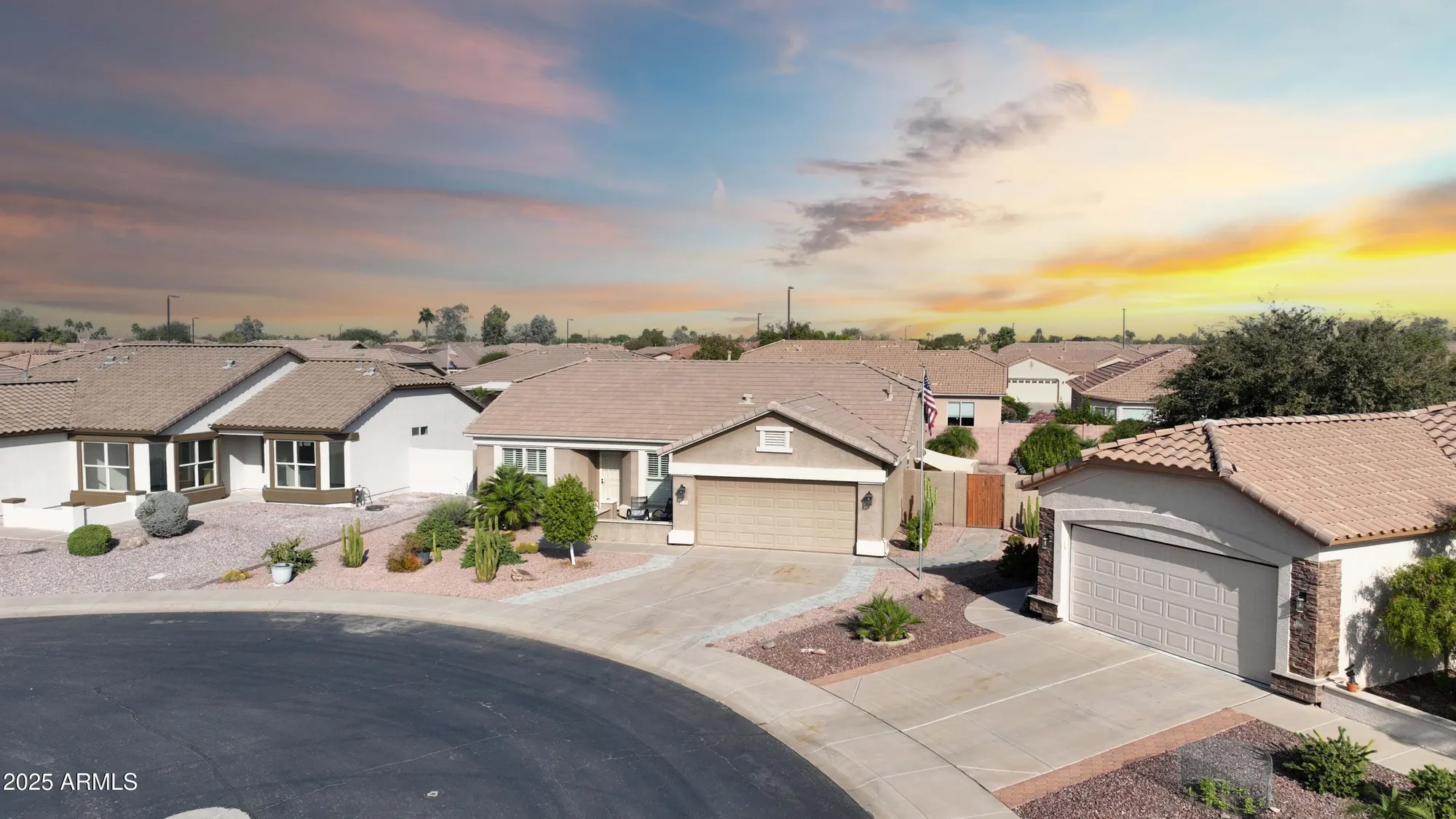 Property Slideshow image 3 of 35 | 3098 e hazeltine way, Chandler, AZ, 85249