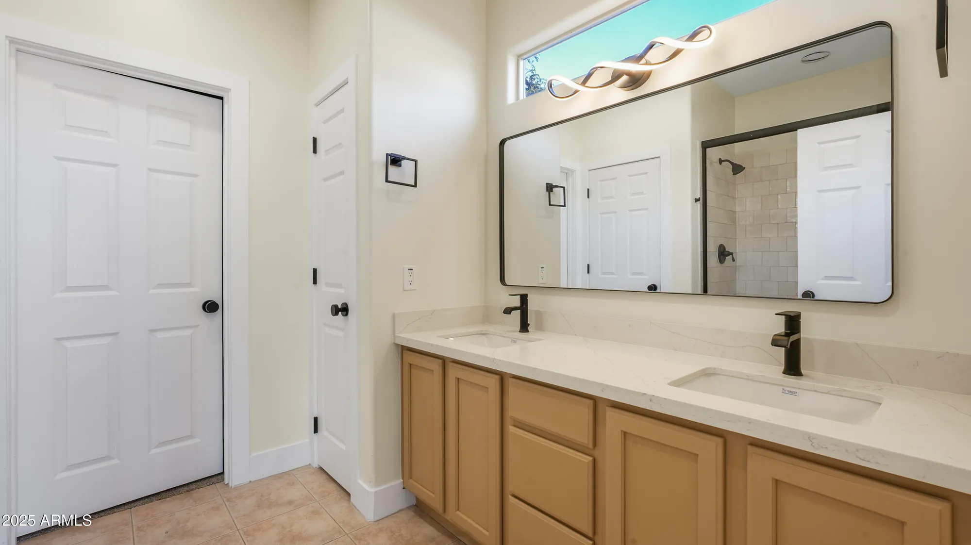 Property Slideshow image 16 of 35 | 3098 e hazeltine way, Chandler, AZ, 85249