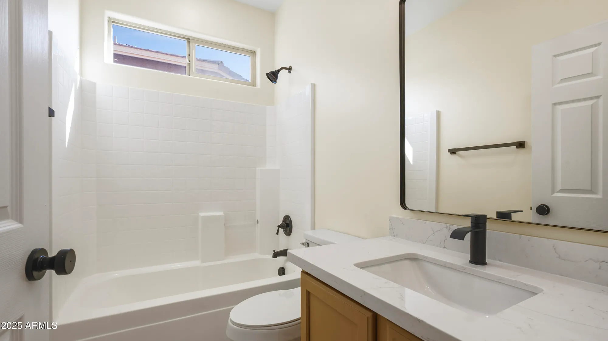 Property Slideshow image 19 of 35 | 3098 e hazeltine way, Chandler, AZ, 85249