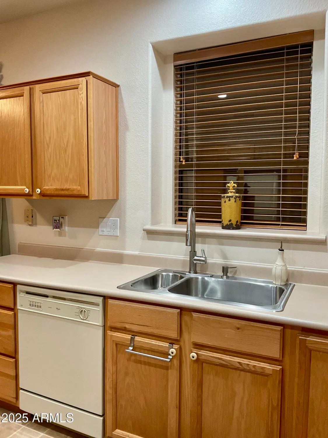 Property Slideshow image 8 of 41 | 17970 w deneen way, Surprise, AZ, 85374