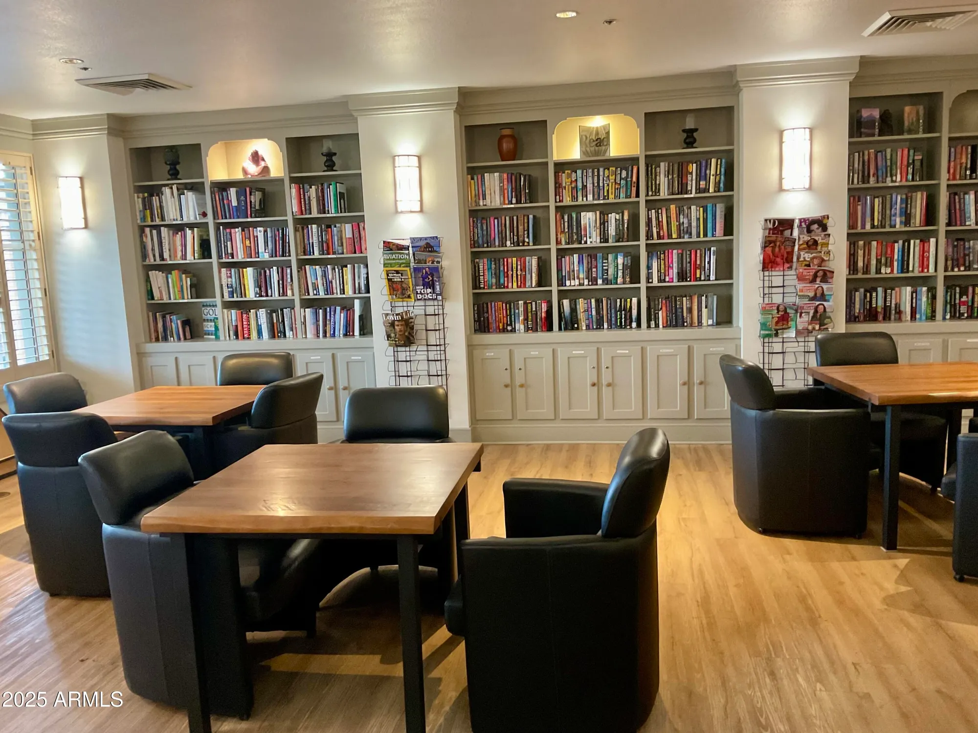 Property Slideshow image 28 of 41 | 17970 w deneen way, Surprise, AZ, 85374