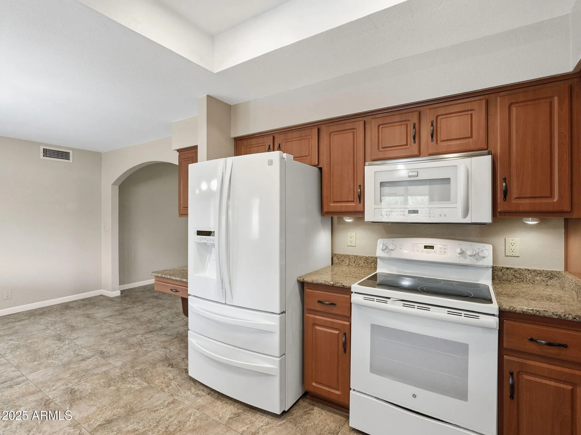 Property Slideshow image 10 of 57 | 8306 e milagro ave, Mesa, AZ, 85209