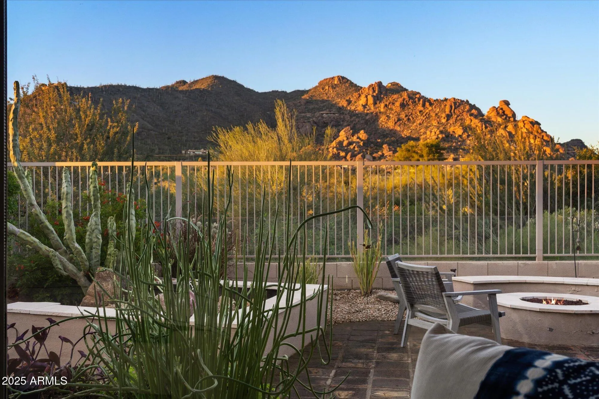Property Slideshow image 25 of 42 | 6758 e nightingale star cir, Scottsdale, AZ, 85266