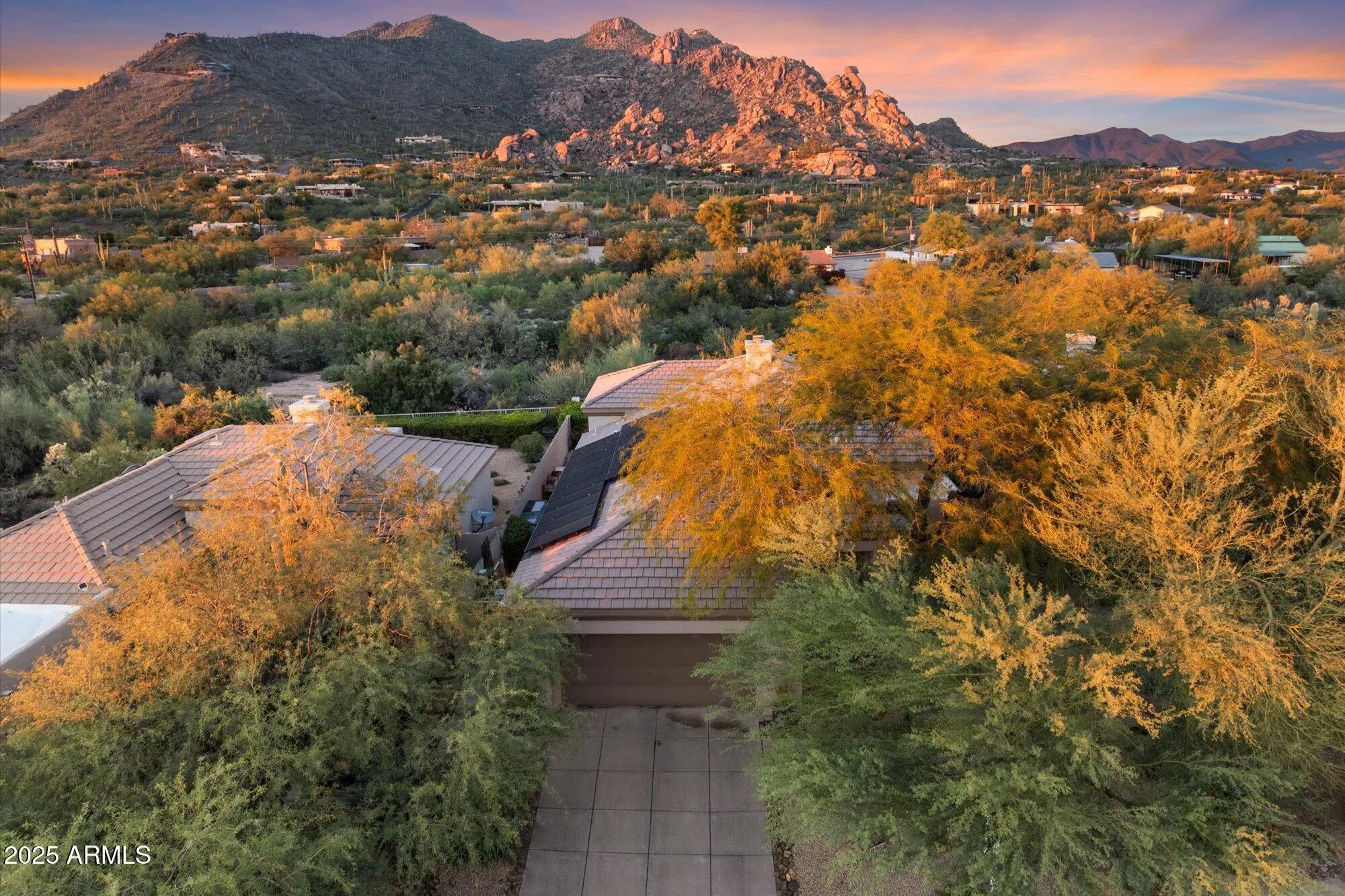 Property Slideshow image 31 of 42 | 6758 e nightingale star cir, Scottsdale, AZ, 85266