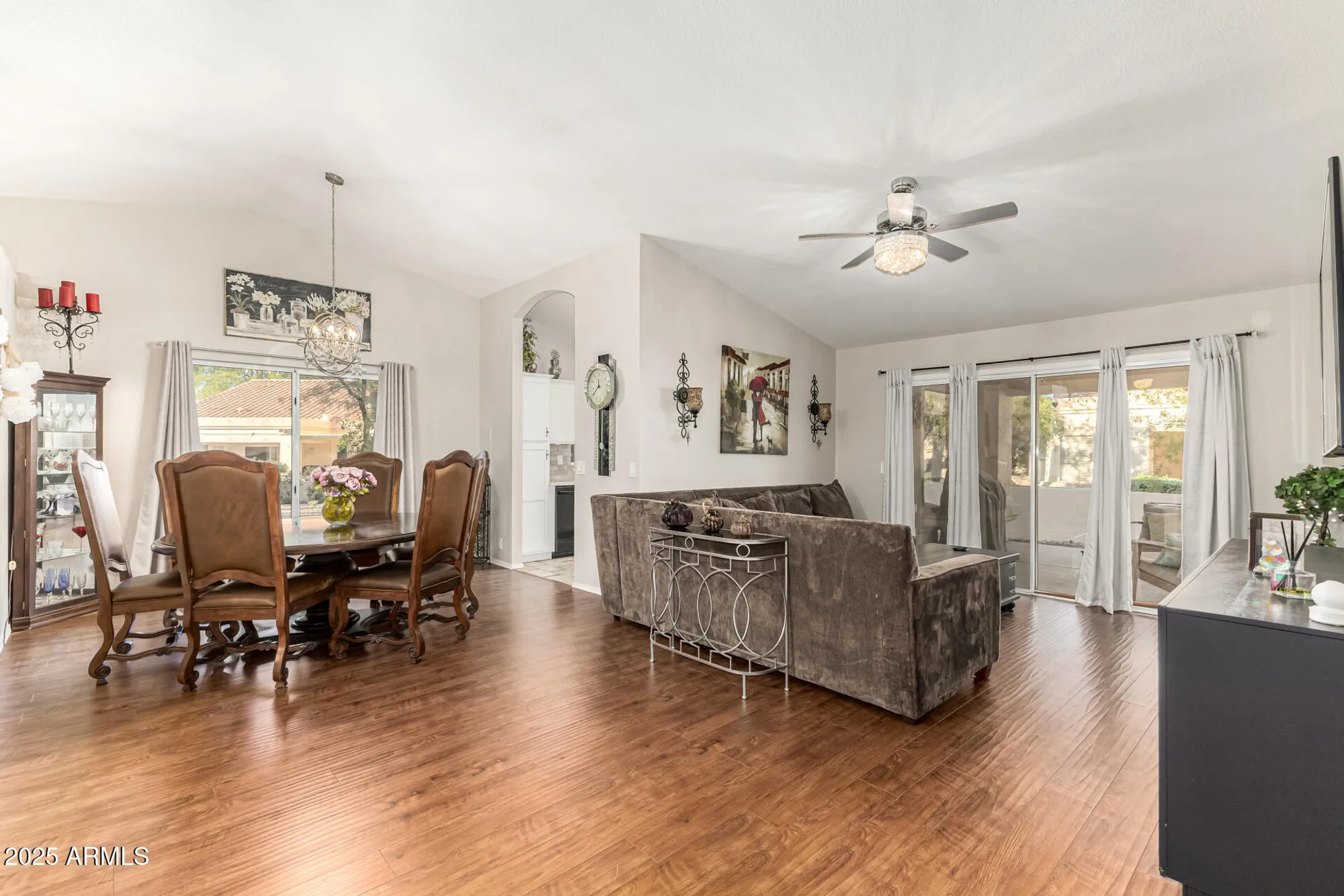 Property Slideshow image 7 of 33 | 19420 n westbrook pkwy unit 526, Peoria, AZ, 85382