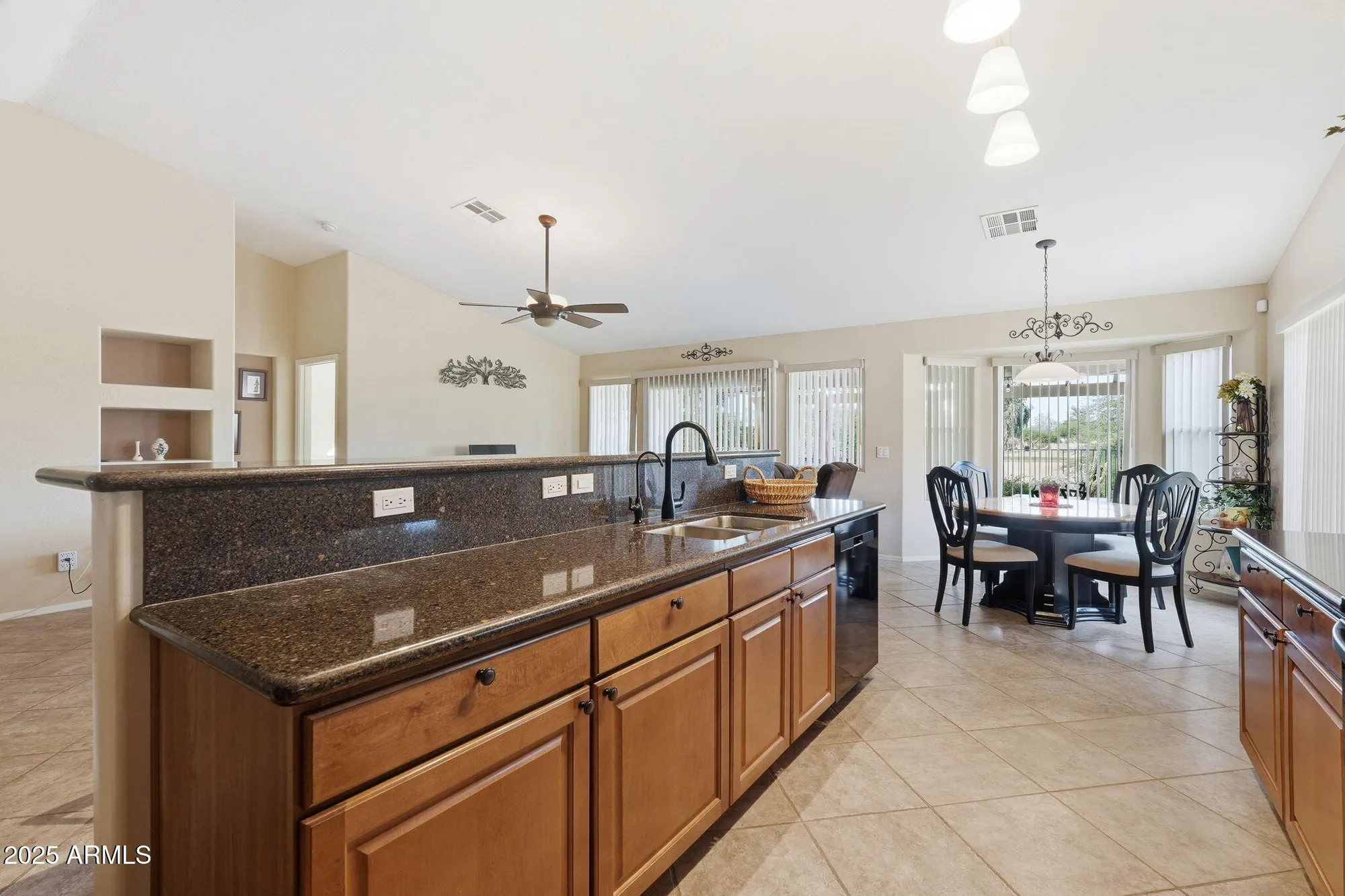 Property Slideshow image 23 of 45 | 2378 e antigua dr, Casa Grande, AZ, 85194