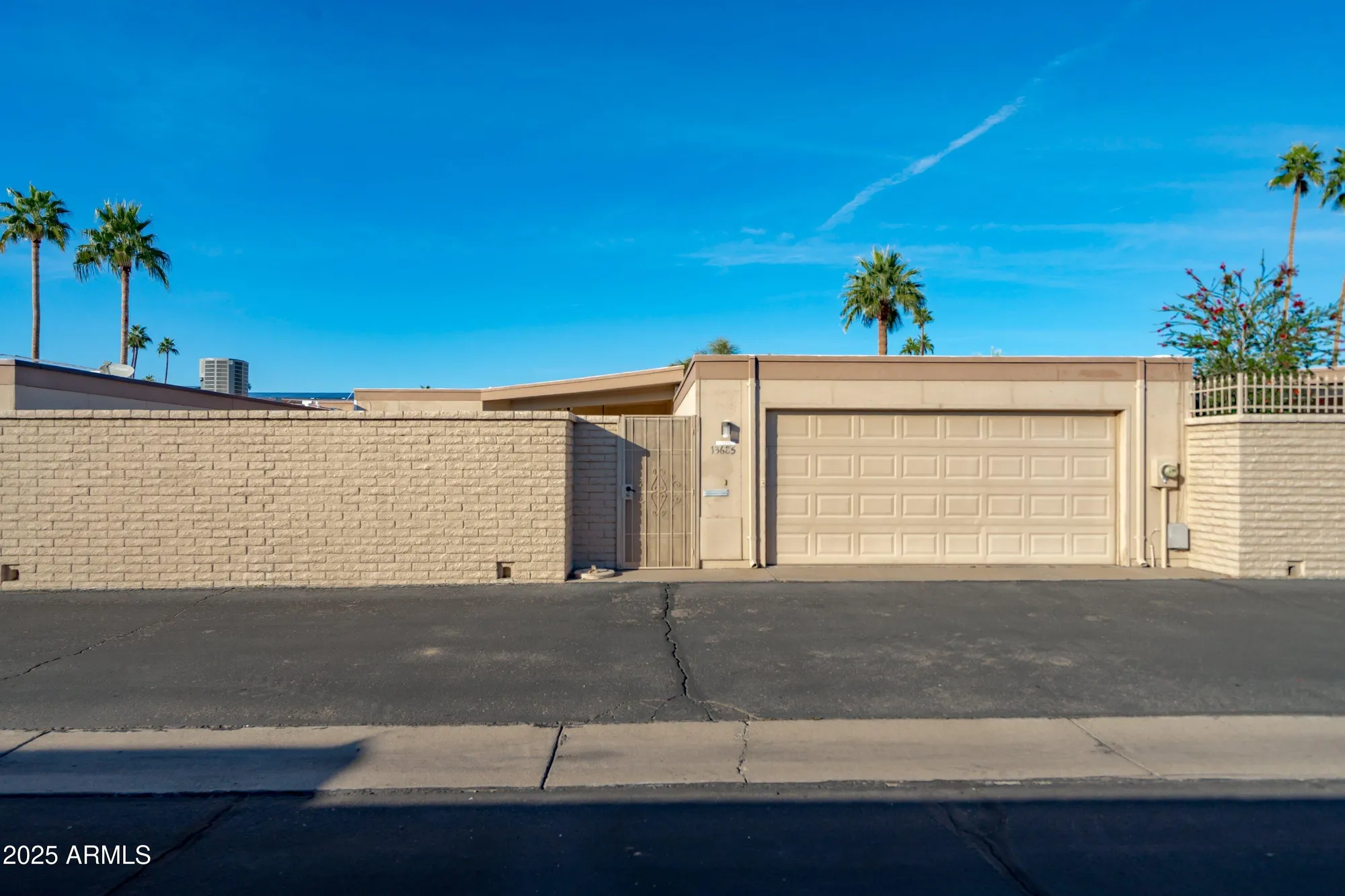 Property Slideshow image 27 of 28 | 13685 n 108th dr, Sun City, AZ, 85351