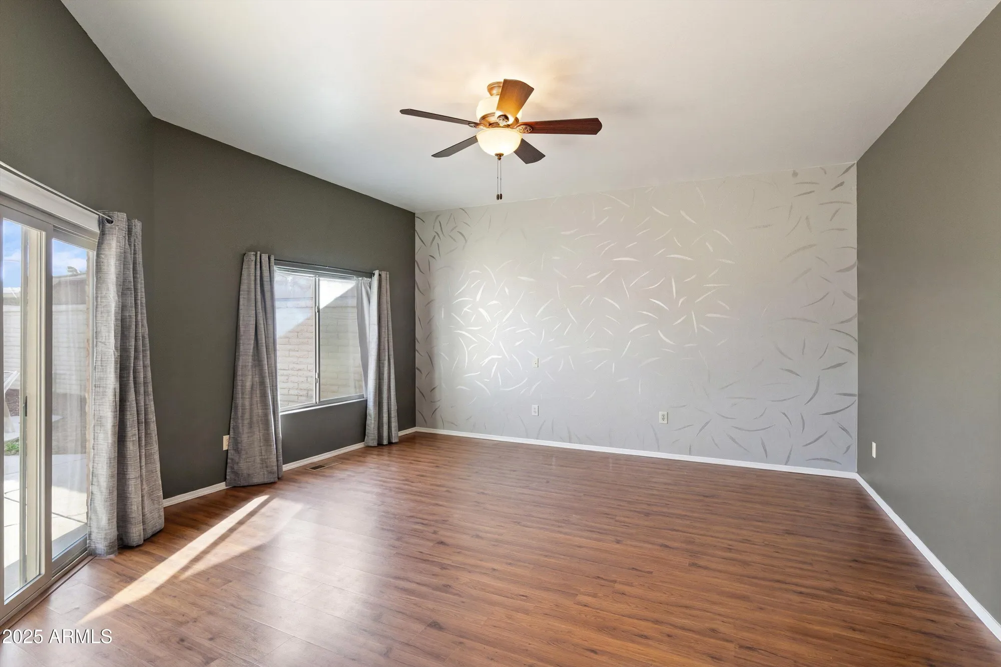 Property Slideshow image 2 of 28 | 13685 n 108th dr, Sun City, AZ, 85351