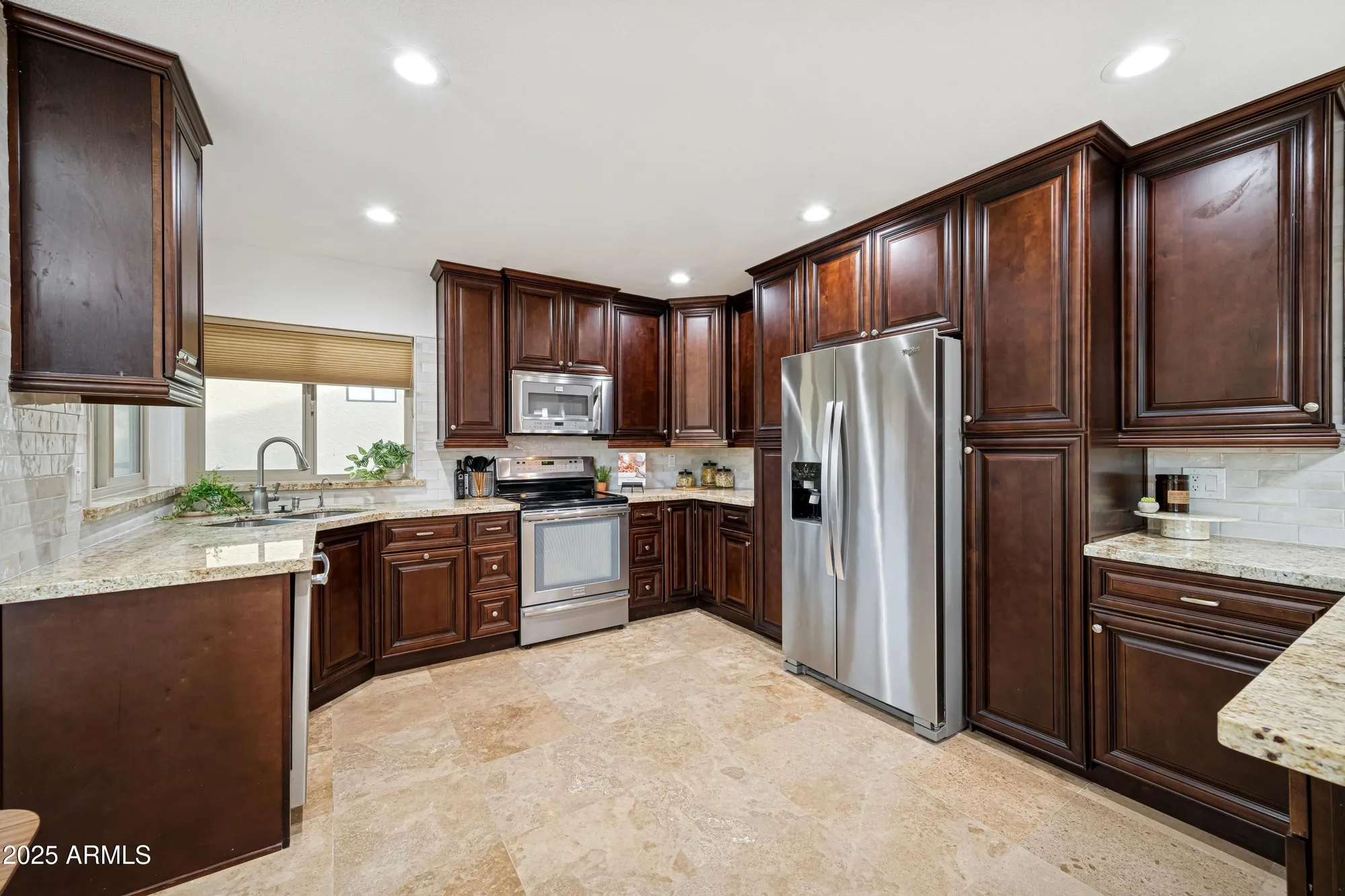 Property Slideshow image 10 of 47 | 10546 e topaz cir, Scottsdale, AZ, 85258