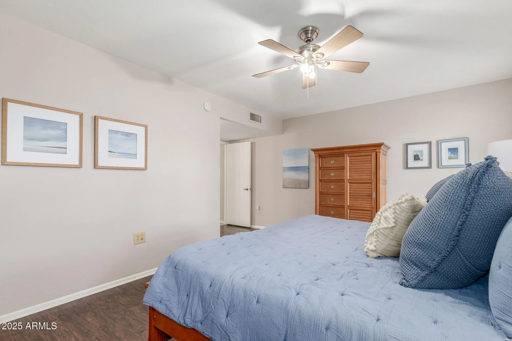 Property Slideshow image 12 of 22 | 9885 w spanish moss ct, Sun City, AZ, 85373