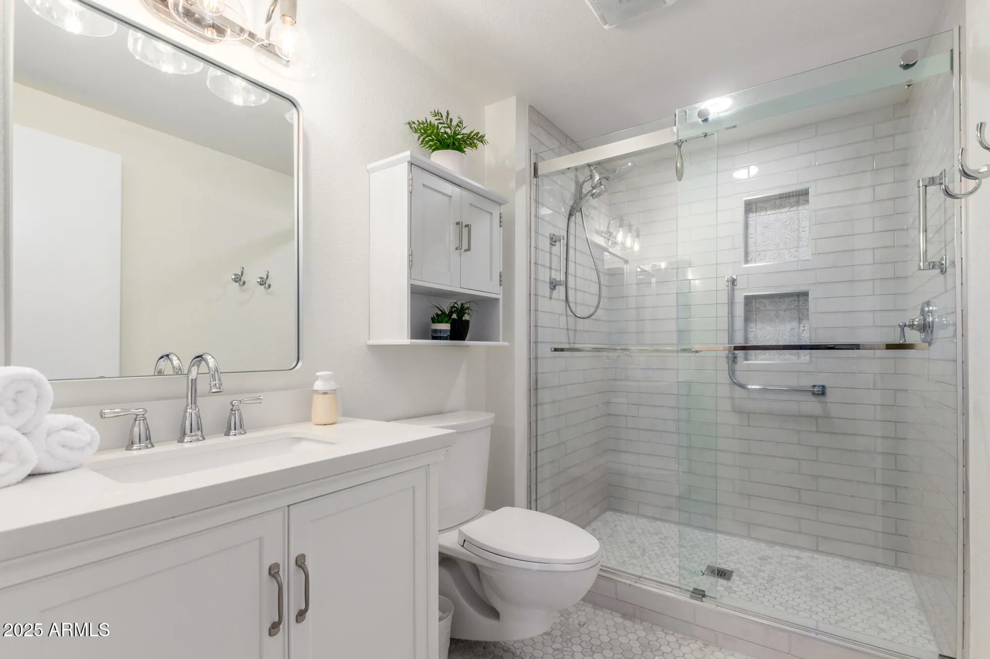 Property Slideshow image 13 of 22 | 9885 w spanish moss ct, Sun City, AZ, 85373