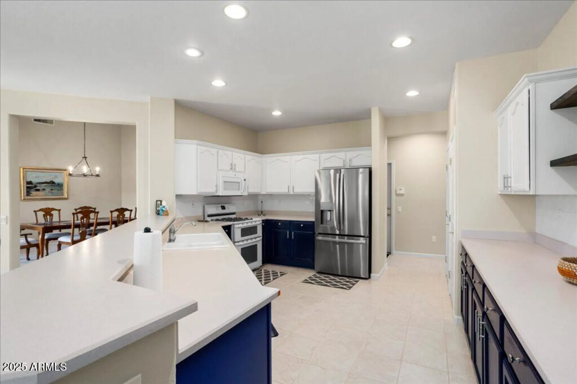 Property Slideshow image 16 of 35 | 15504 w coral pointe dr, Surprise, AZ, 85374