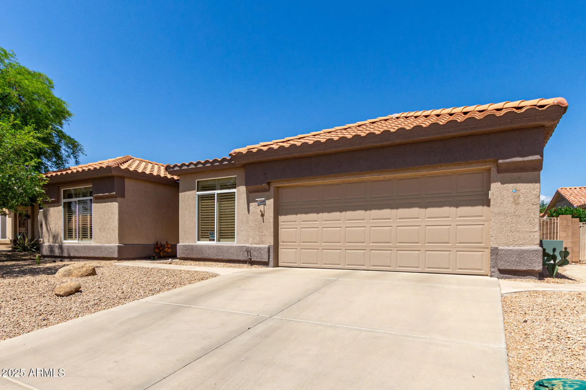 Property Slideshow image 3 of 32 | 13608 w white rock dr, Sun City West, AZ, 85375