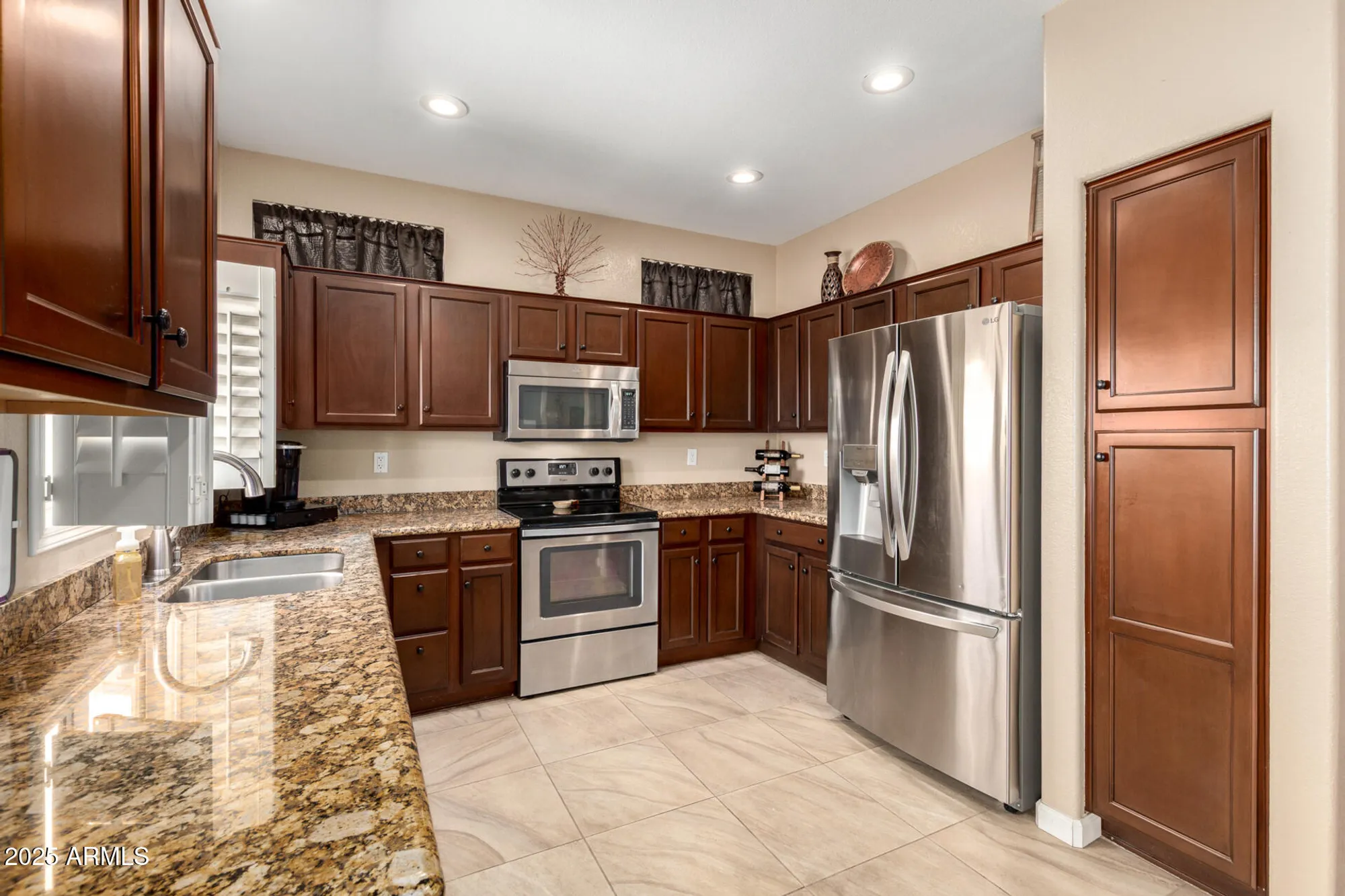 Property Slideshow image 16 of 32 | 13608 w white rock dr, Sun City West, AZ, 85375