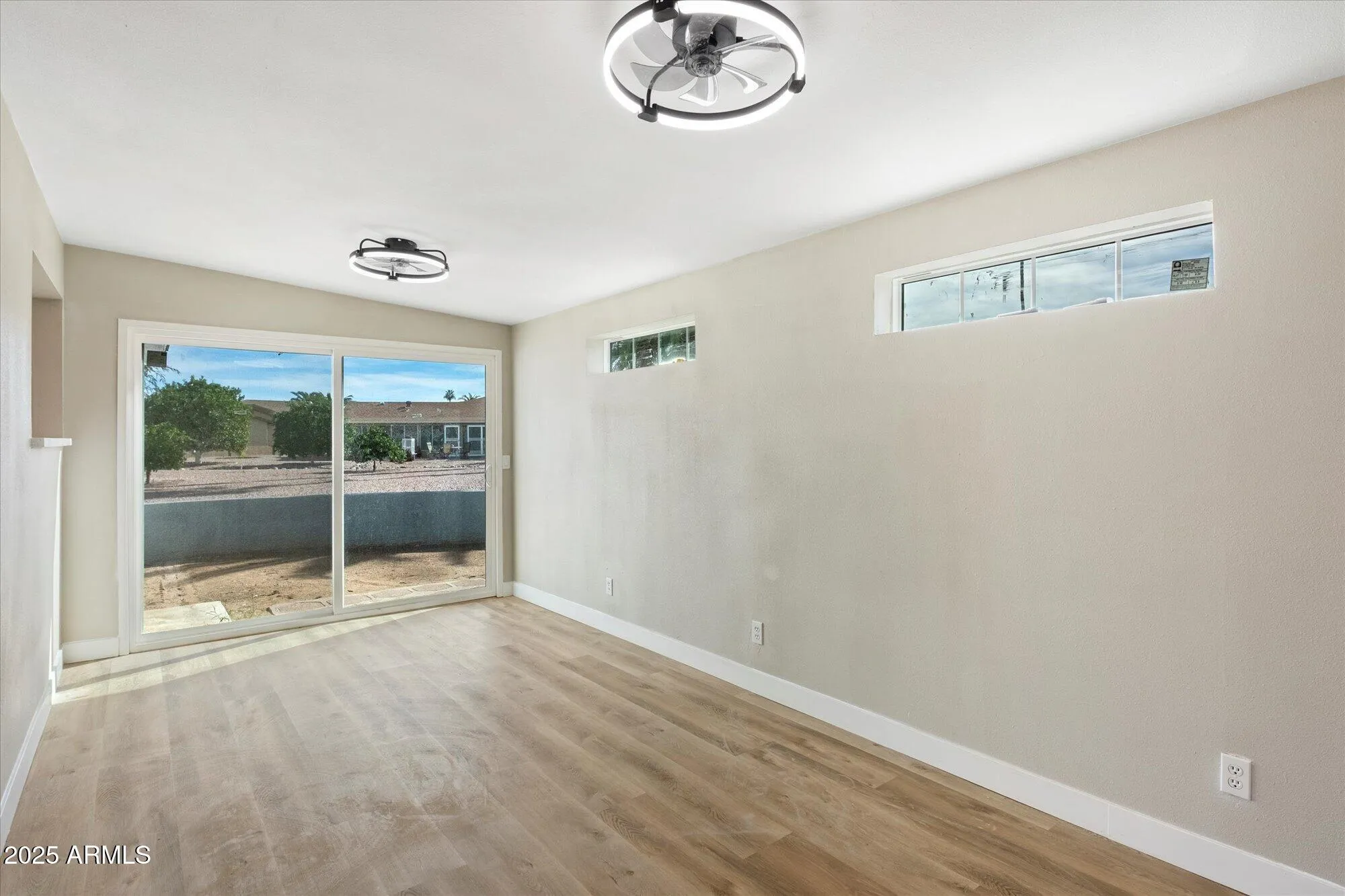 Property Slideshow image 7 of 20 | 8121 e emelita ct, Mesa, AZ, 85208