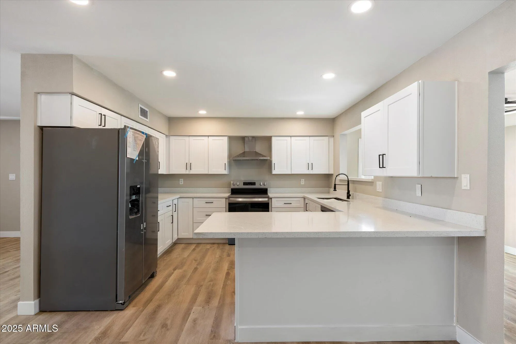 Property Slideshow image 10 of 20 | 8121 e emelita ct, Mesa, AZ, 85208